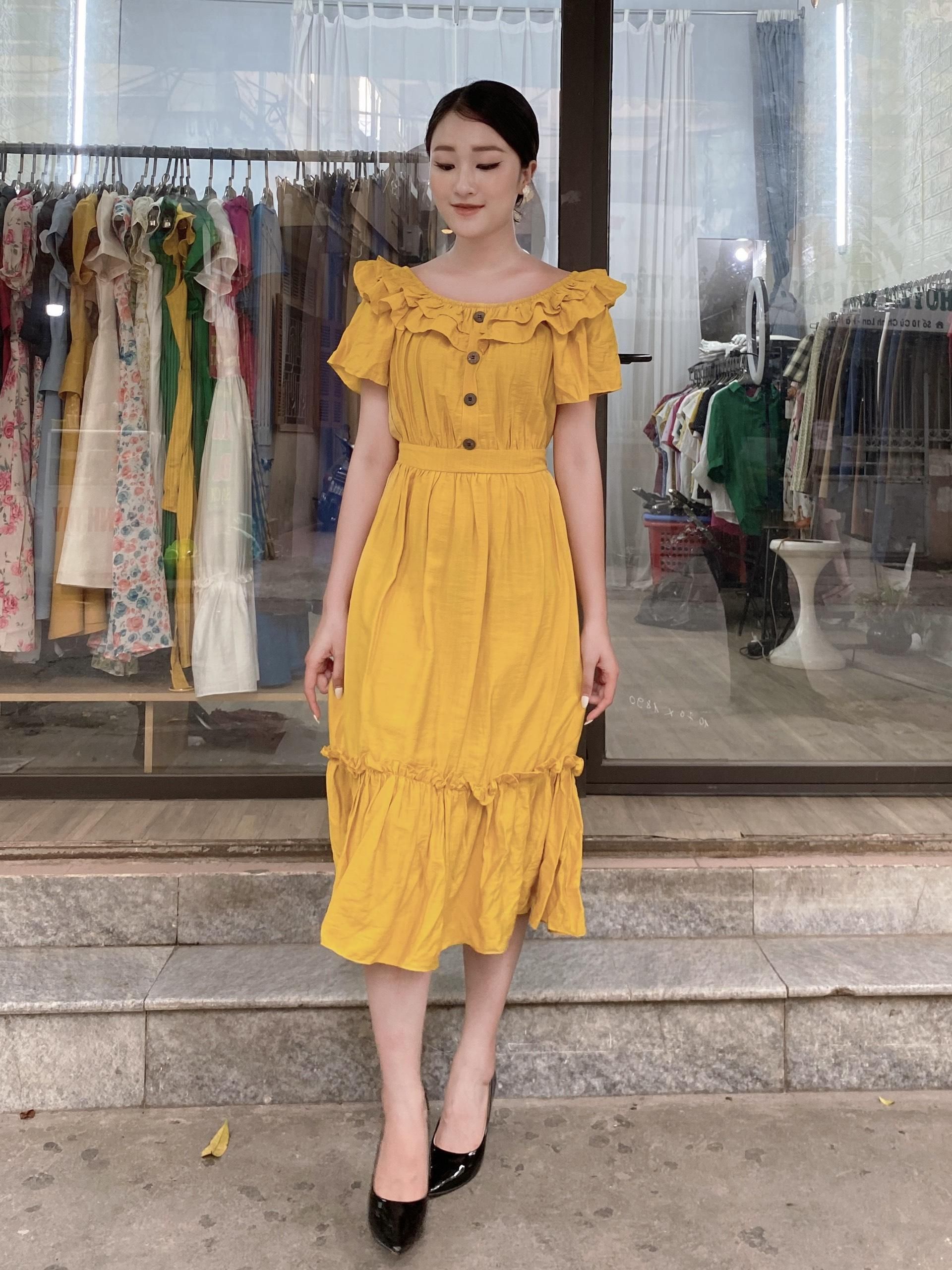 Đầm xòe vai chun bèo - Vàng - S