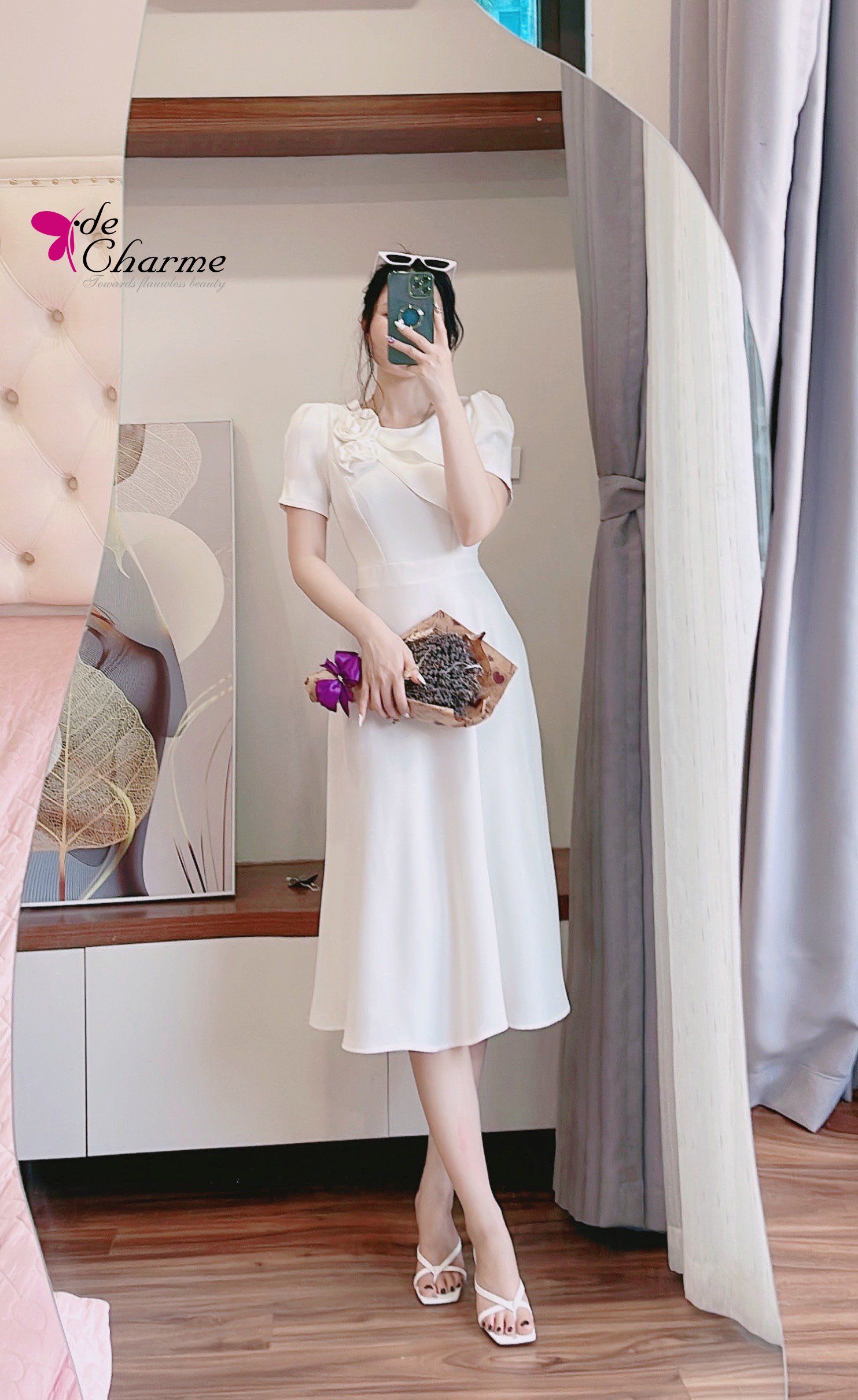 Đầm xòe ly chéo ngực đính hoa - Trắng - L
