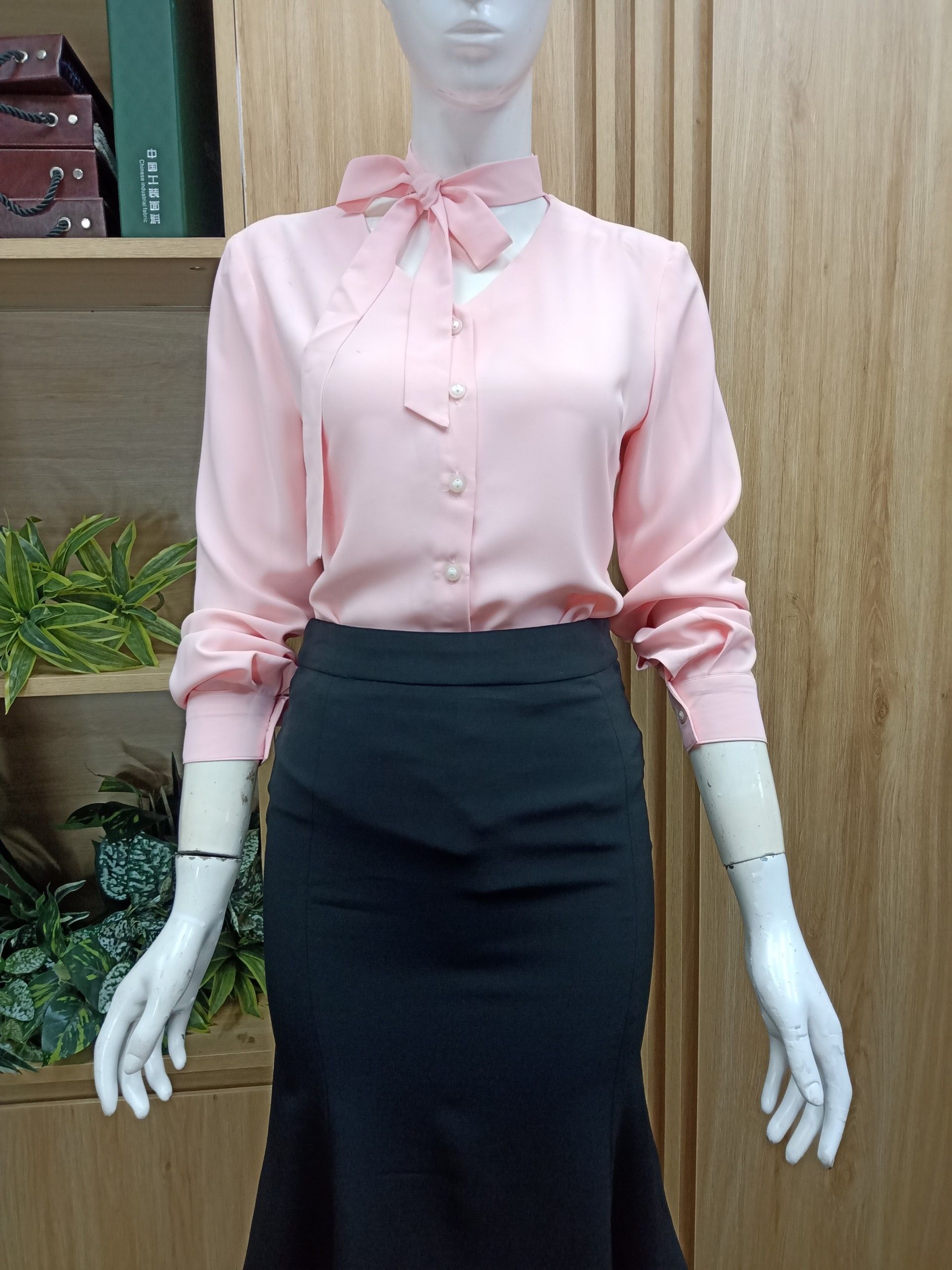 Sơ mi dài tay cổ nơ - Hồng - S