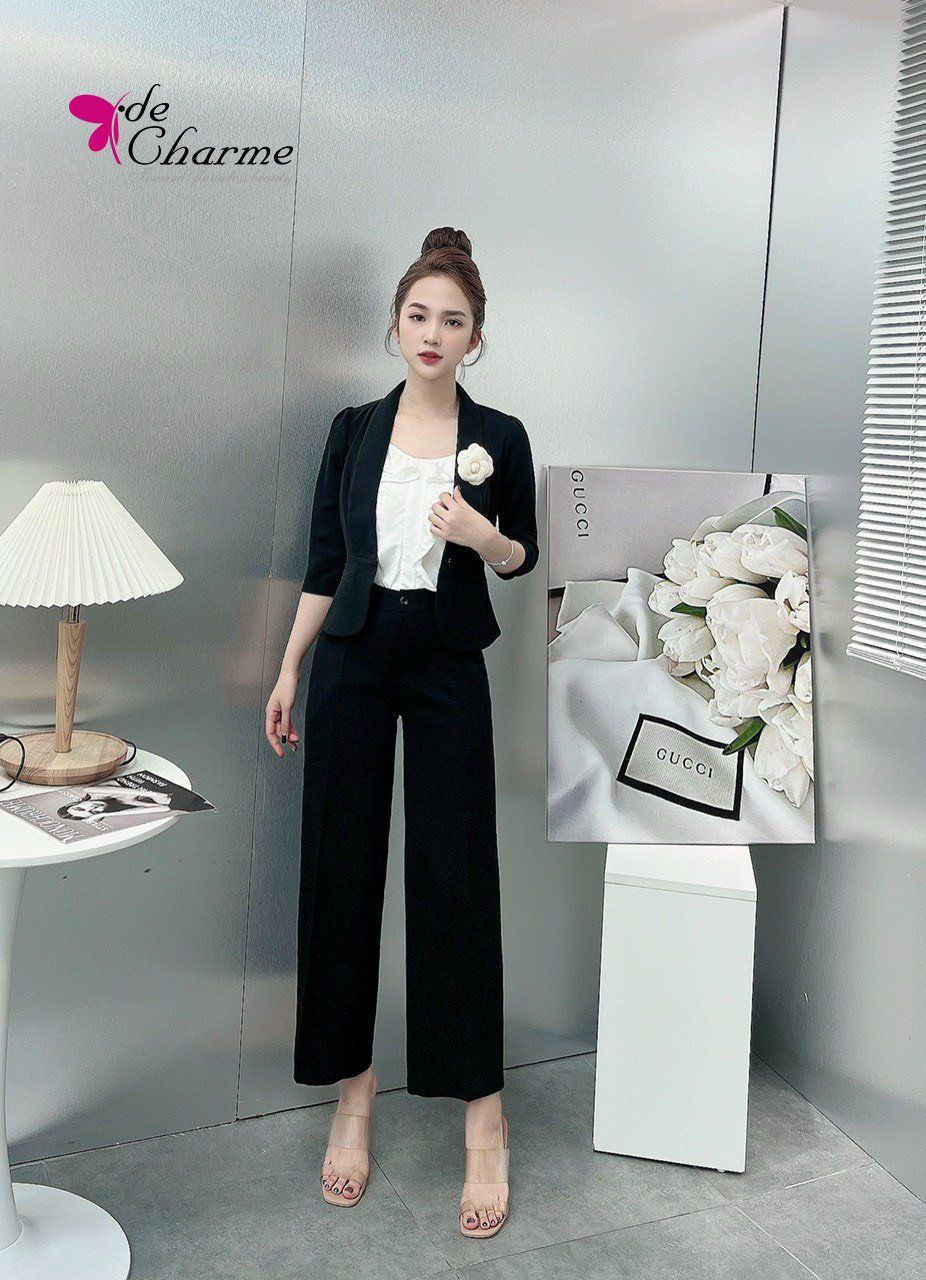 Set áo vest cổ ve liền + quần ống sớ - Đen - S