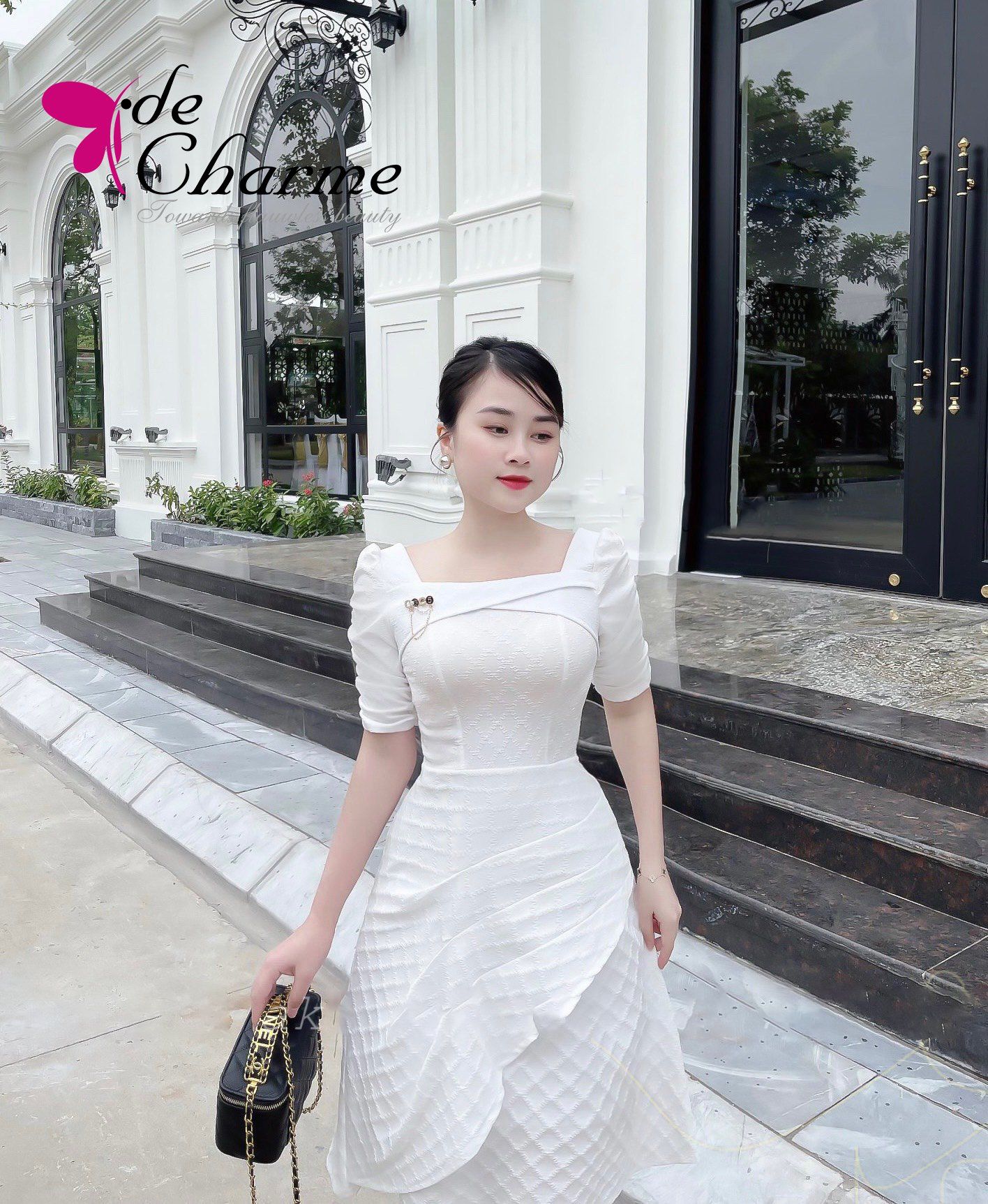 Đầm cổ vuông chân xếp xéo - Trắng - L