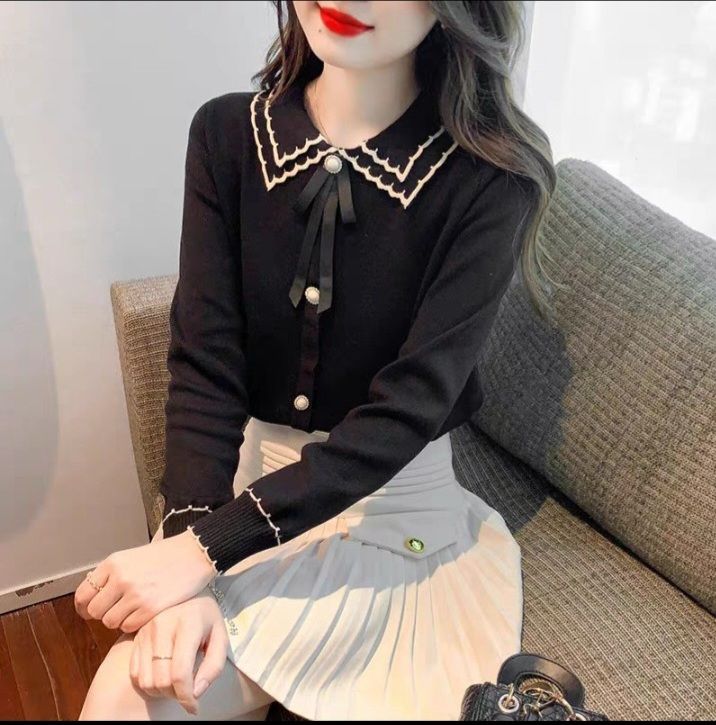 Áo len cổ 2 tâng lượn sóng - Đen - Free size