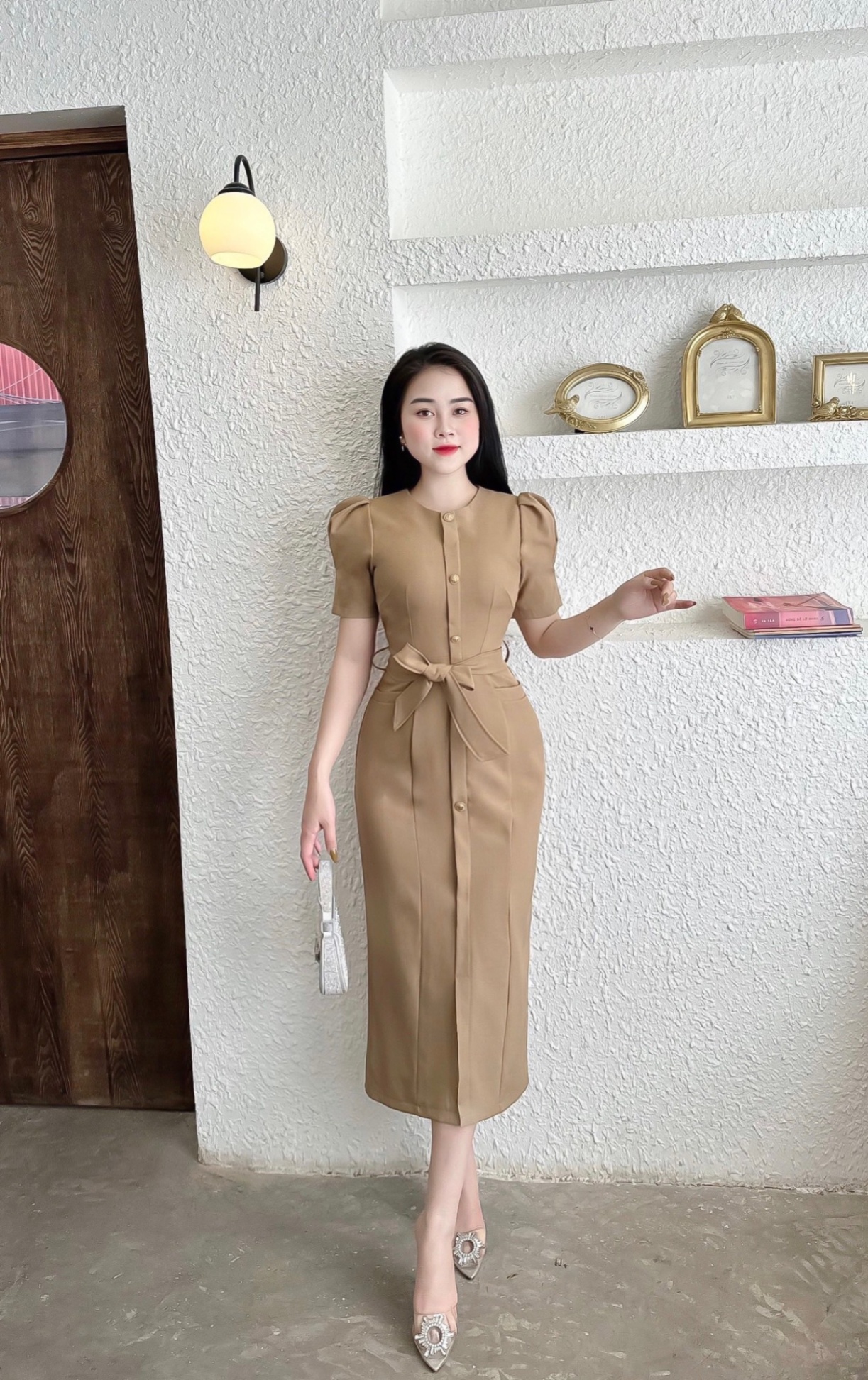 Đầm ôm tay bồng đ.hạt Đ.đô – Thoitranght.com.vn