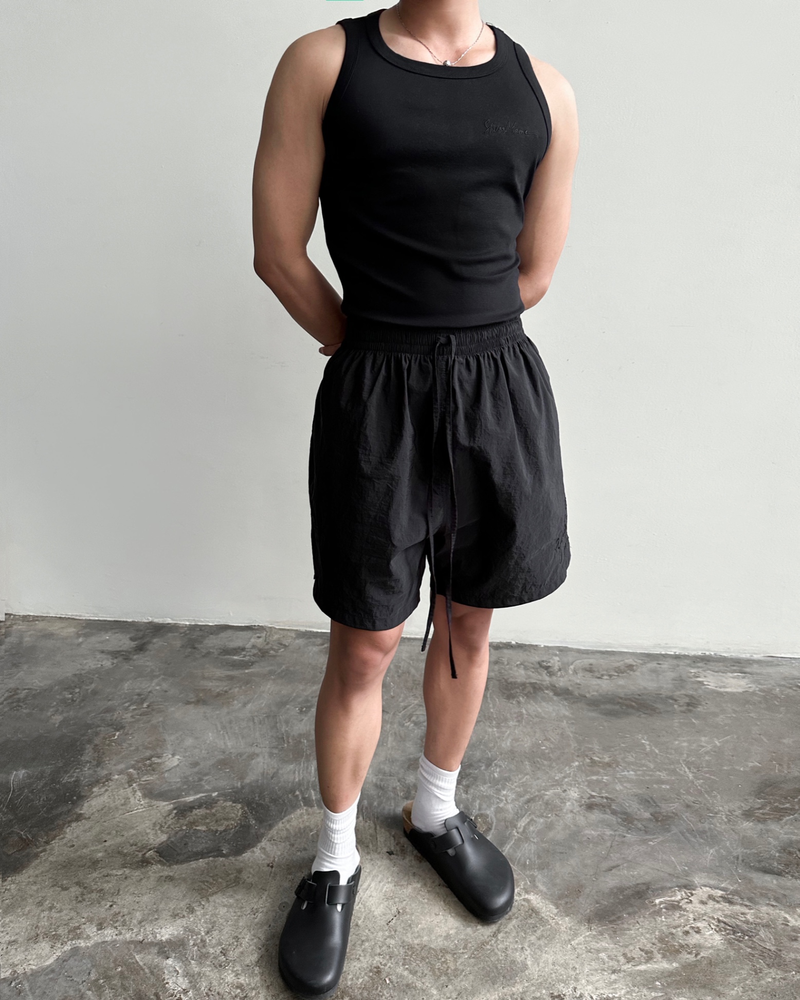 STRESSMAMA RELAXED FIT NYLON SHORTS - BLACK