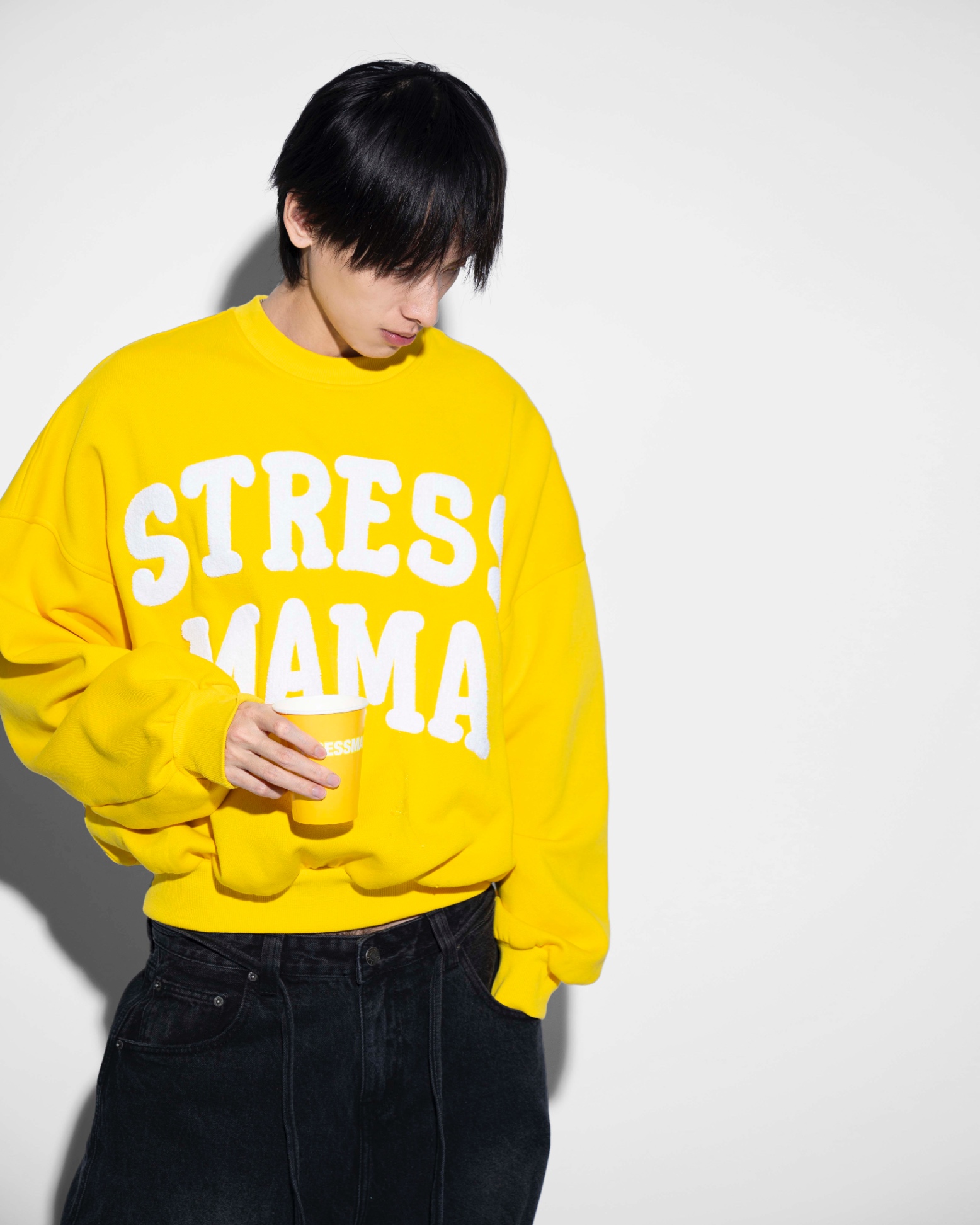 SSMA EMBROIDERY SWEATER - YELLOW