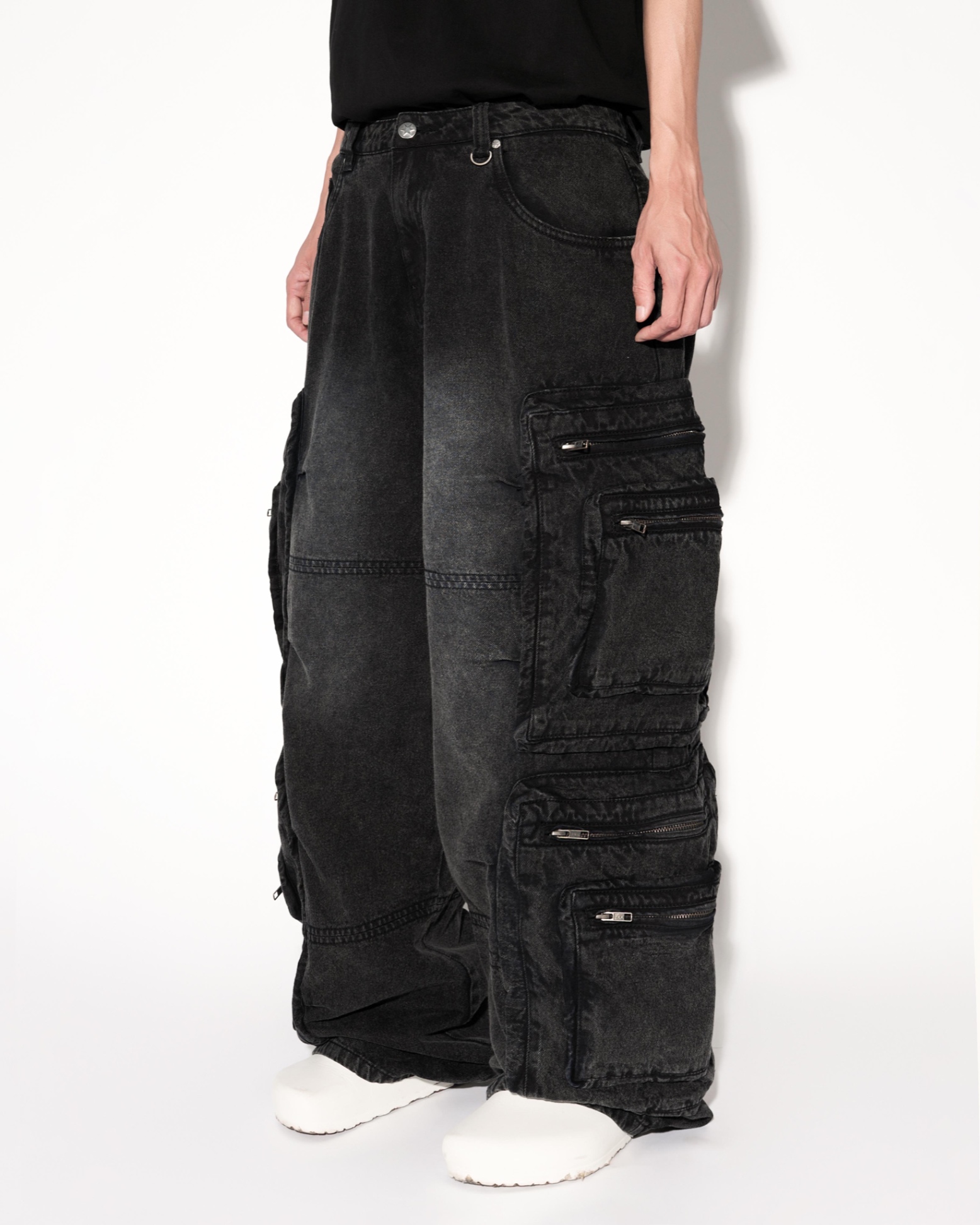 SS24 CARGO JEANS - WASHED BLACK