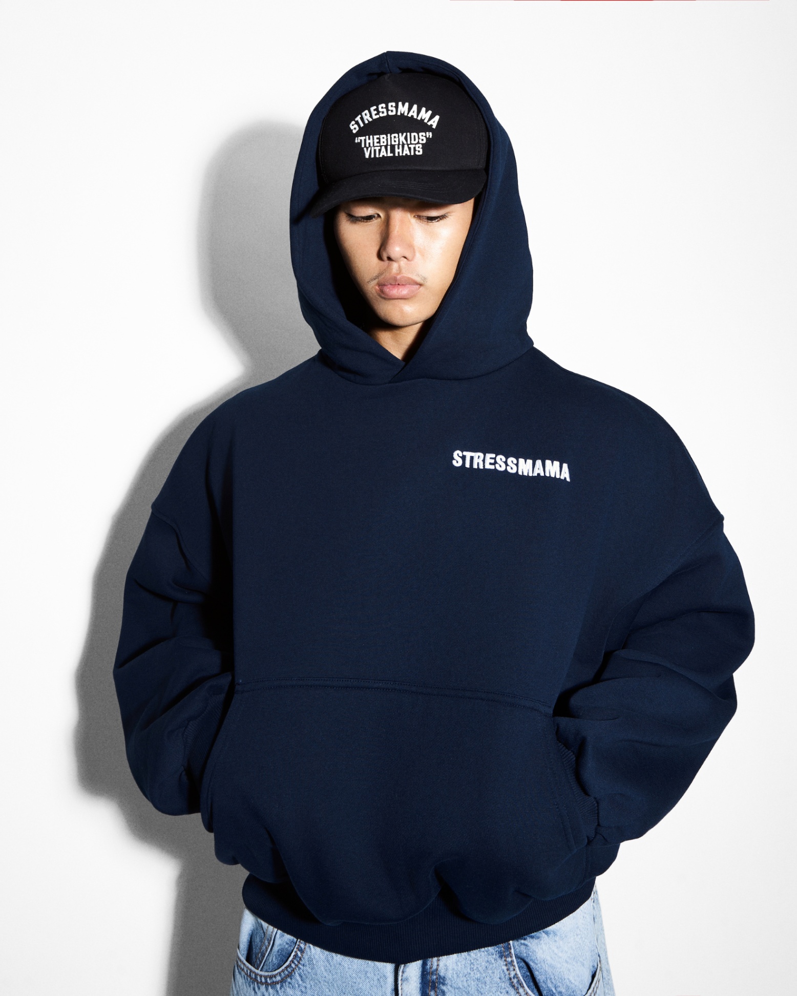 FALL24 LOGO HOODIE