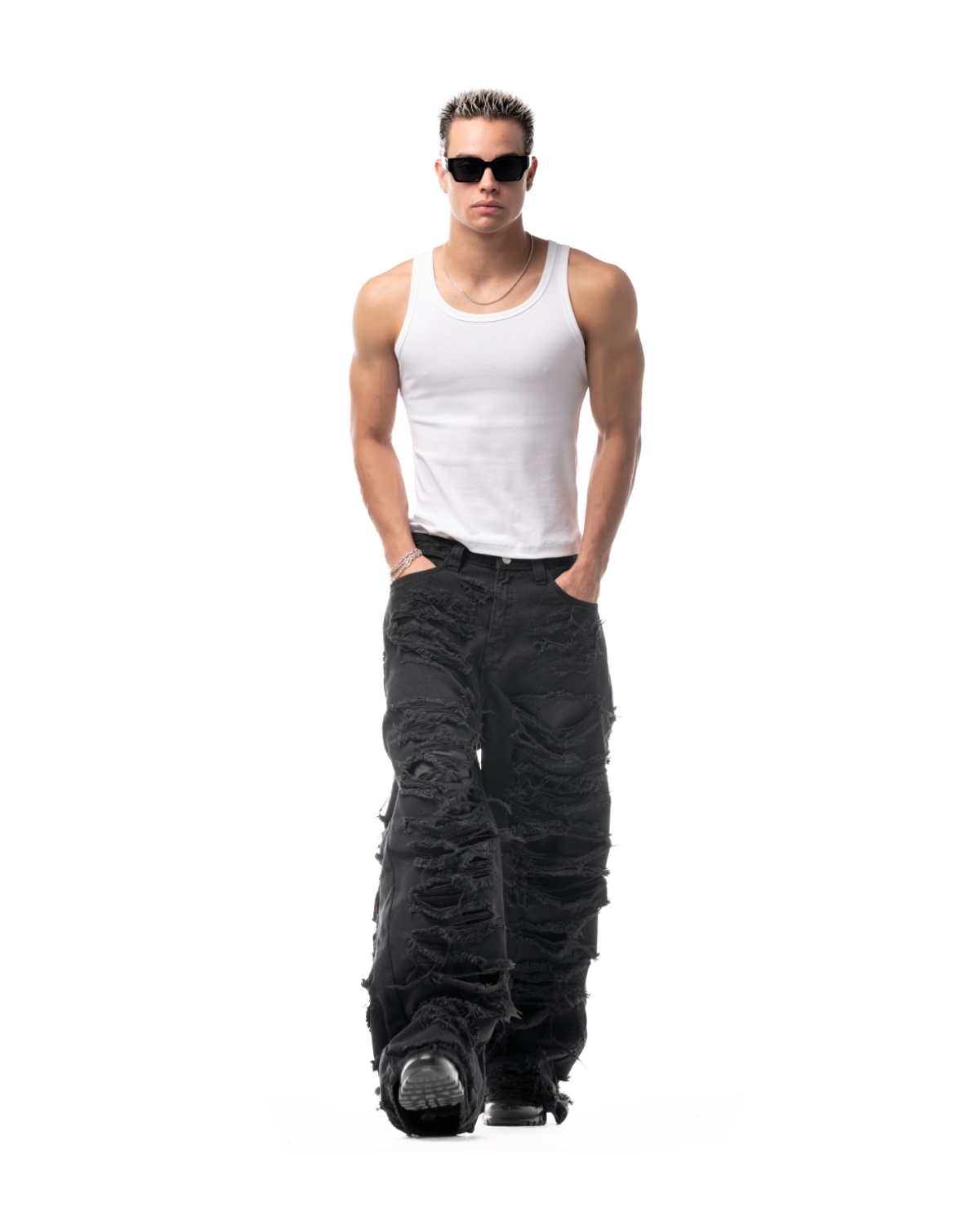MAMAFIA DISTRESSED JEANS - BLACK