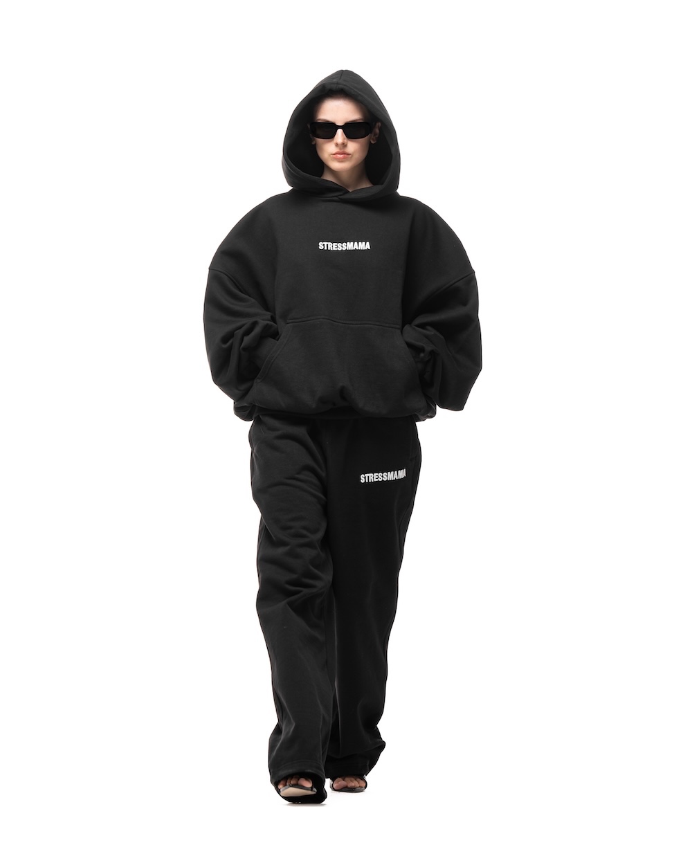 FALL25 01 TEAM HOODIE - BLACK
