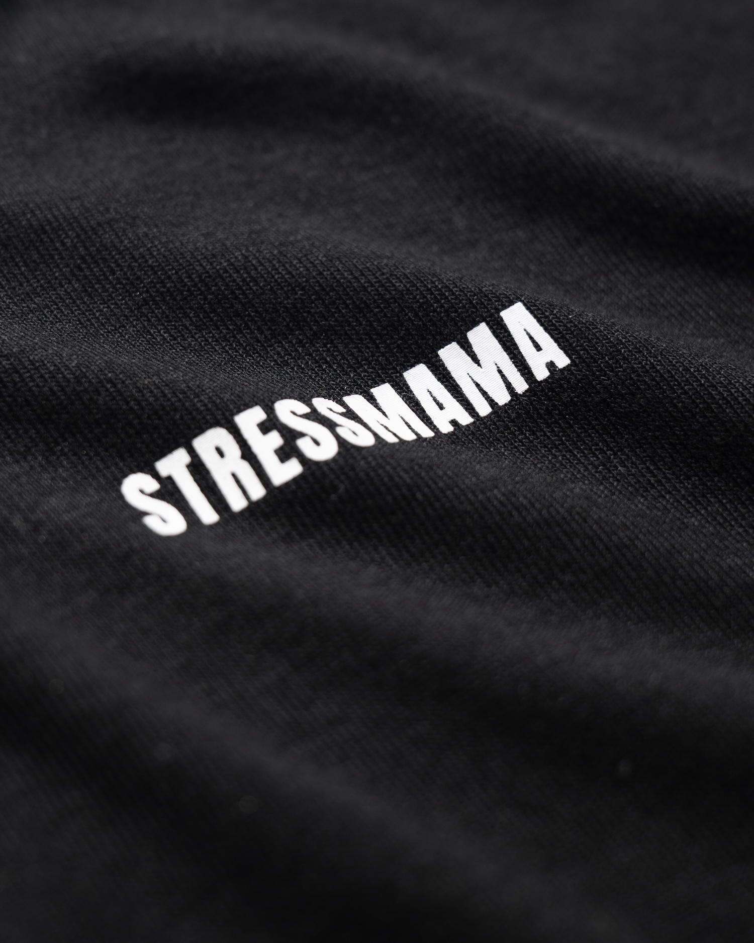 HÔTEL MAMA LOGO T-SHIRT - BLACK