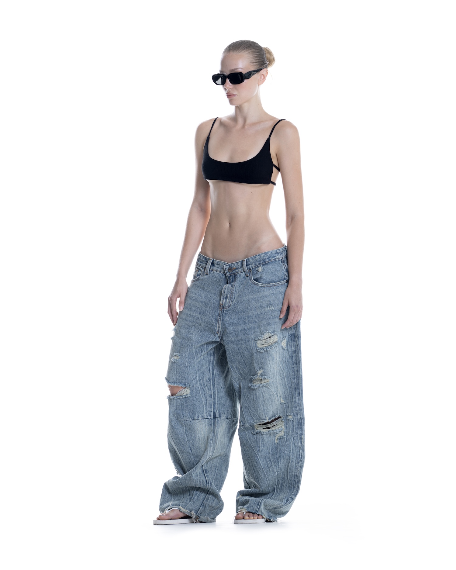 SSMA DISTRESSED RAW HEM JEANS - BLUE