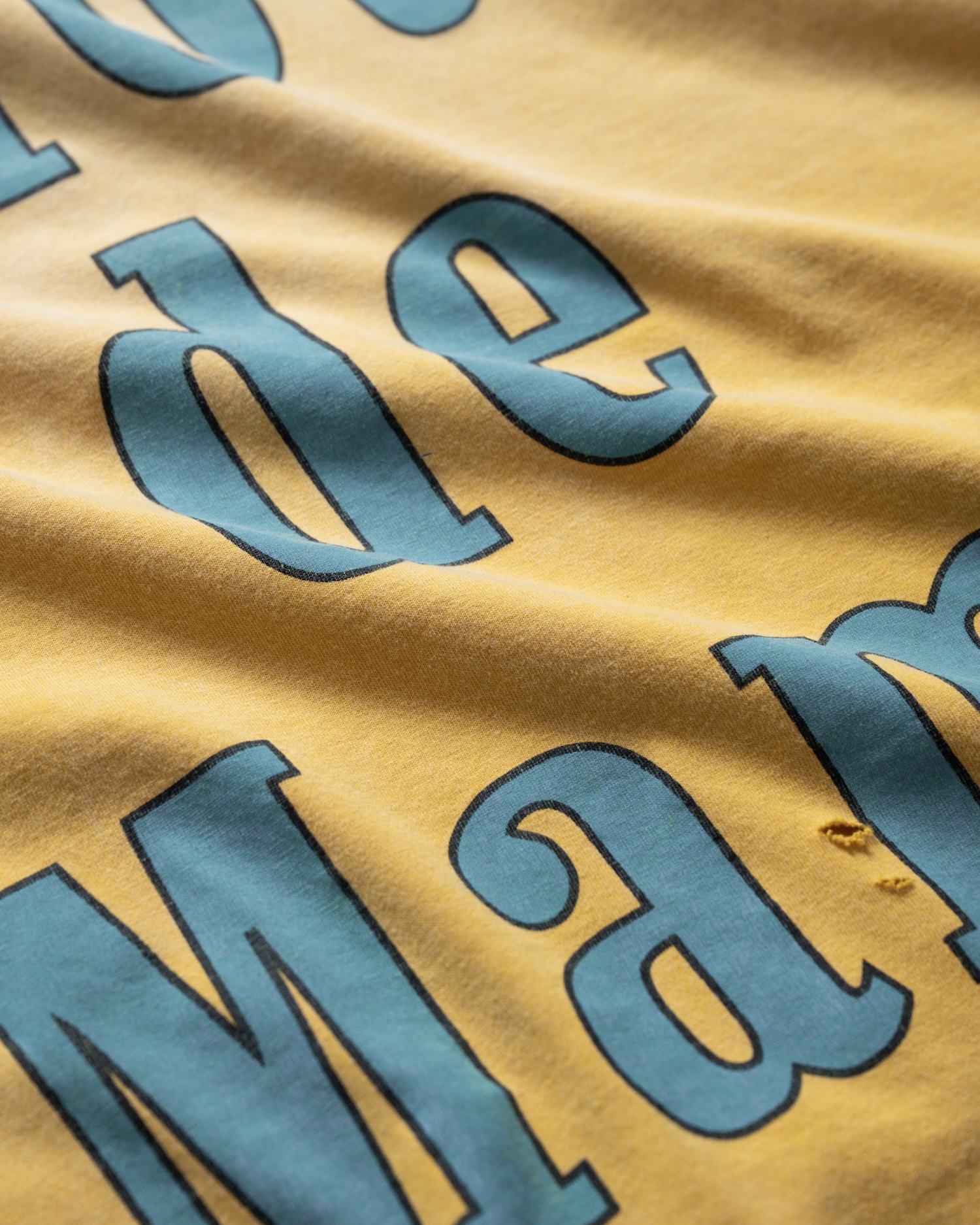 SSMA L'HÔTEL T-SHIRT - YELLOW