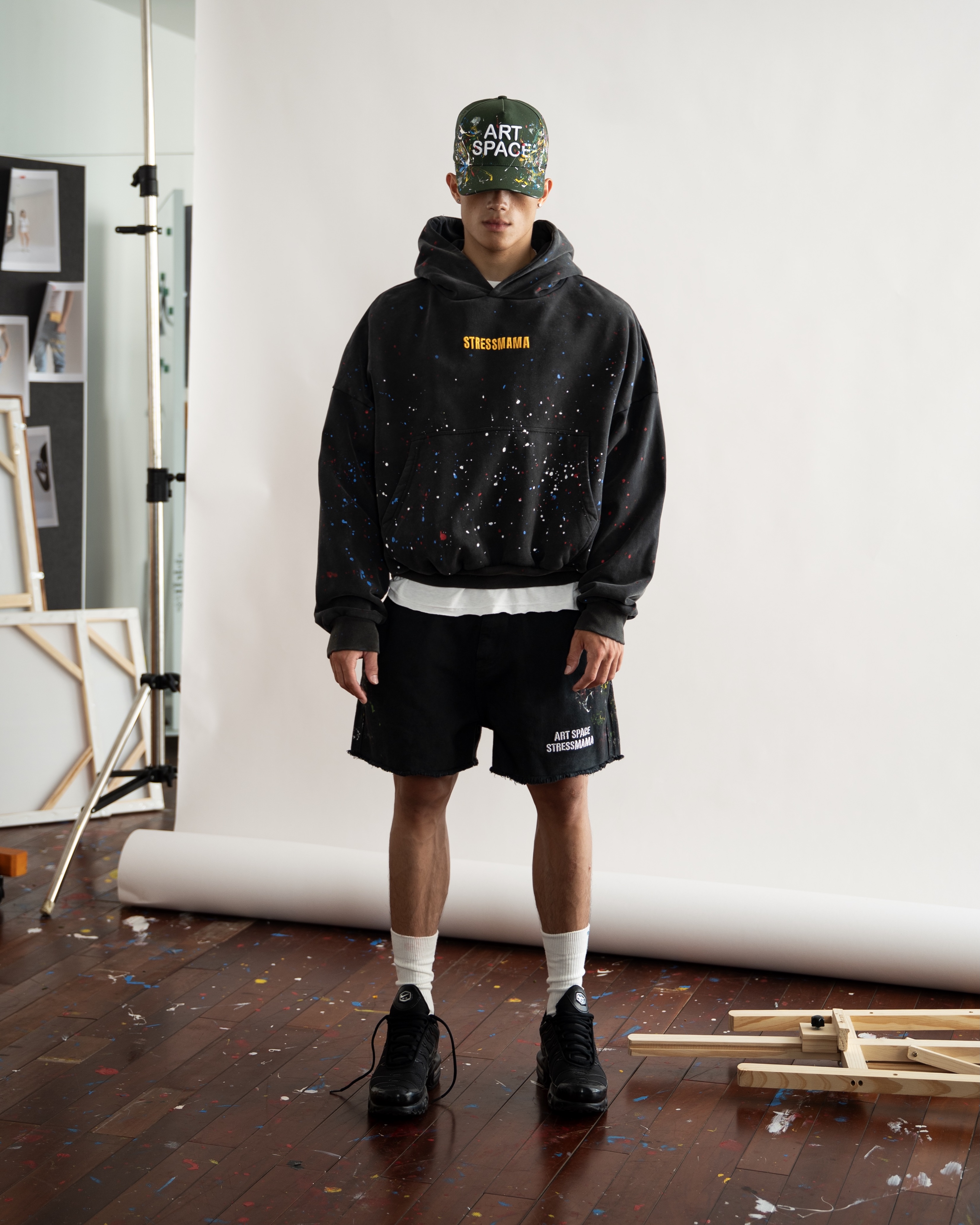 SSMA PAINT SPLATTER HOODIE - BLACK