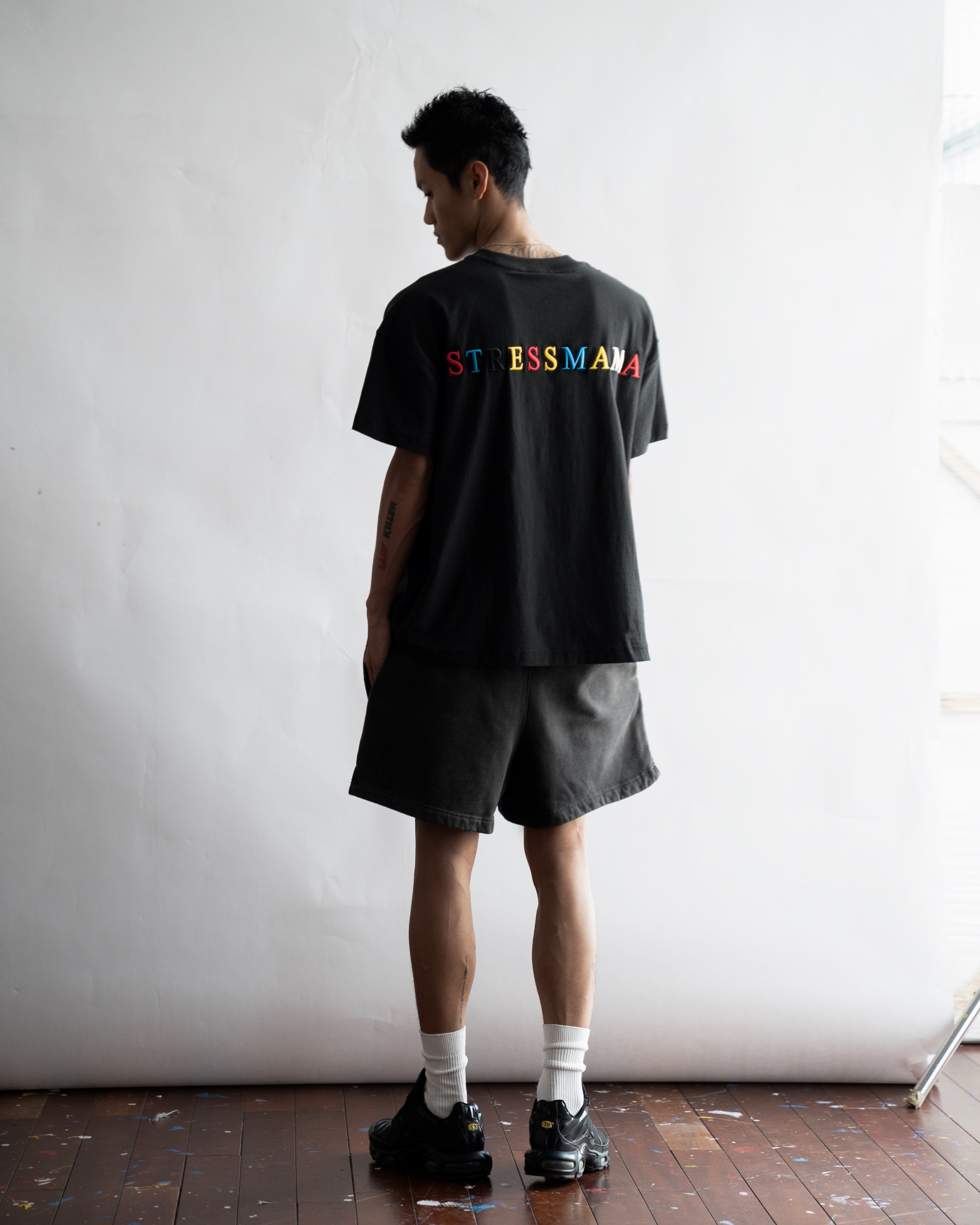 SSMA RAINBOW EMBROIDERY T-SHIRT - BLACK