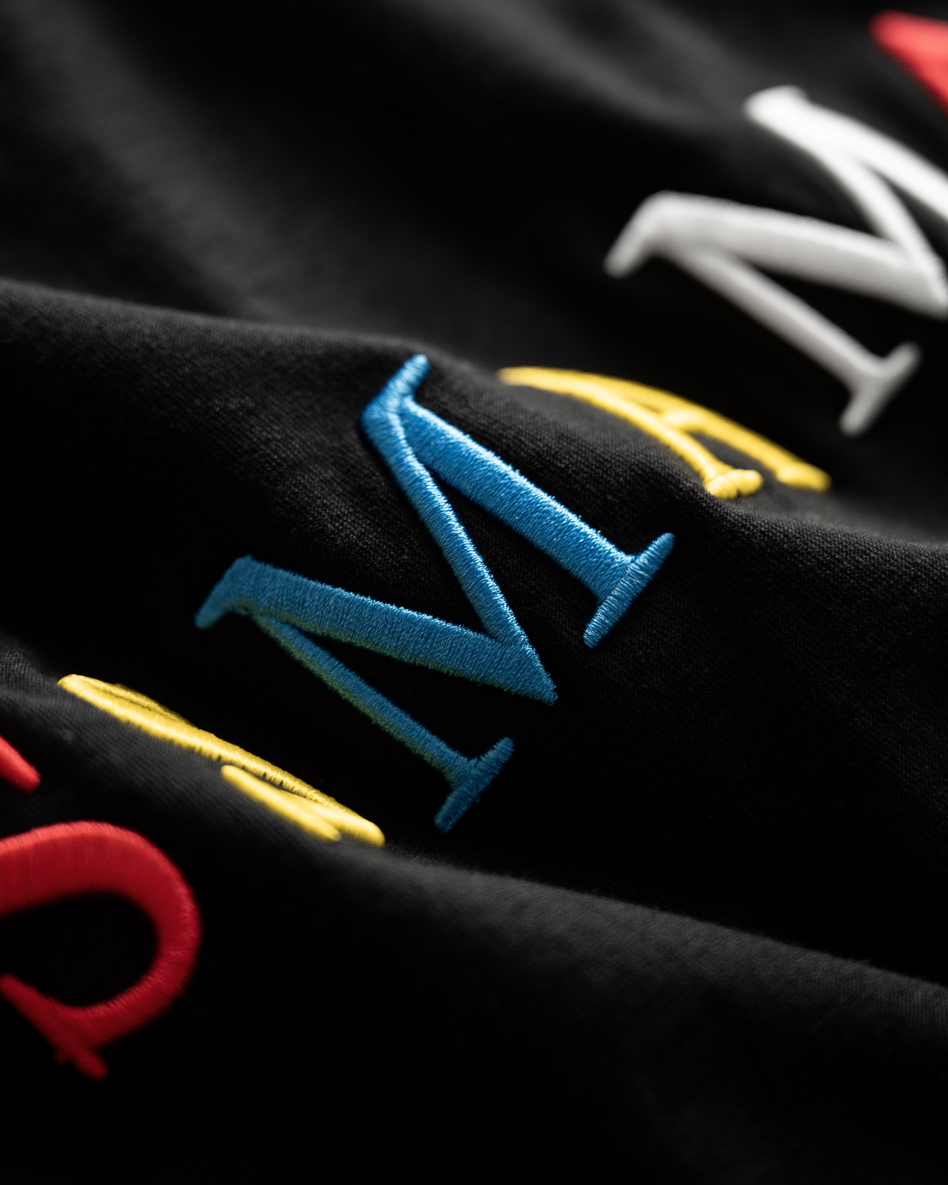 SSMA RAINBOW EMBROIDERY T-SHIRT - BLACK