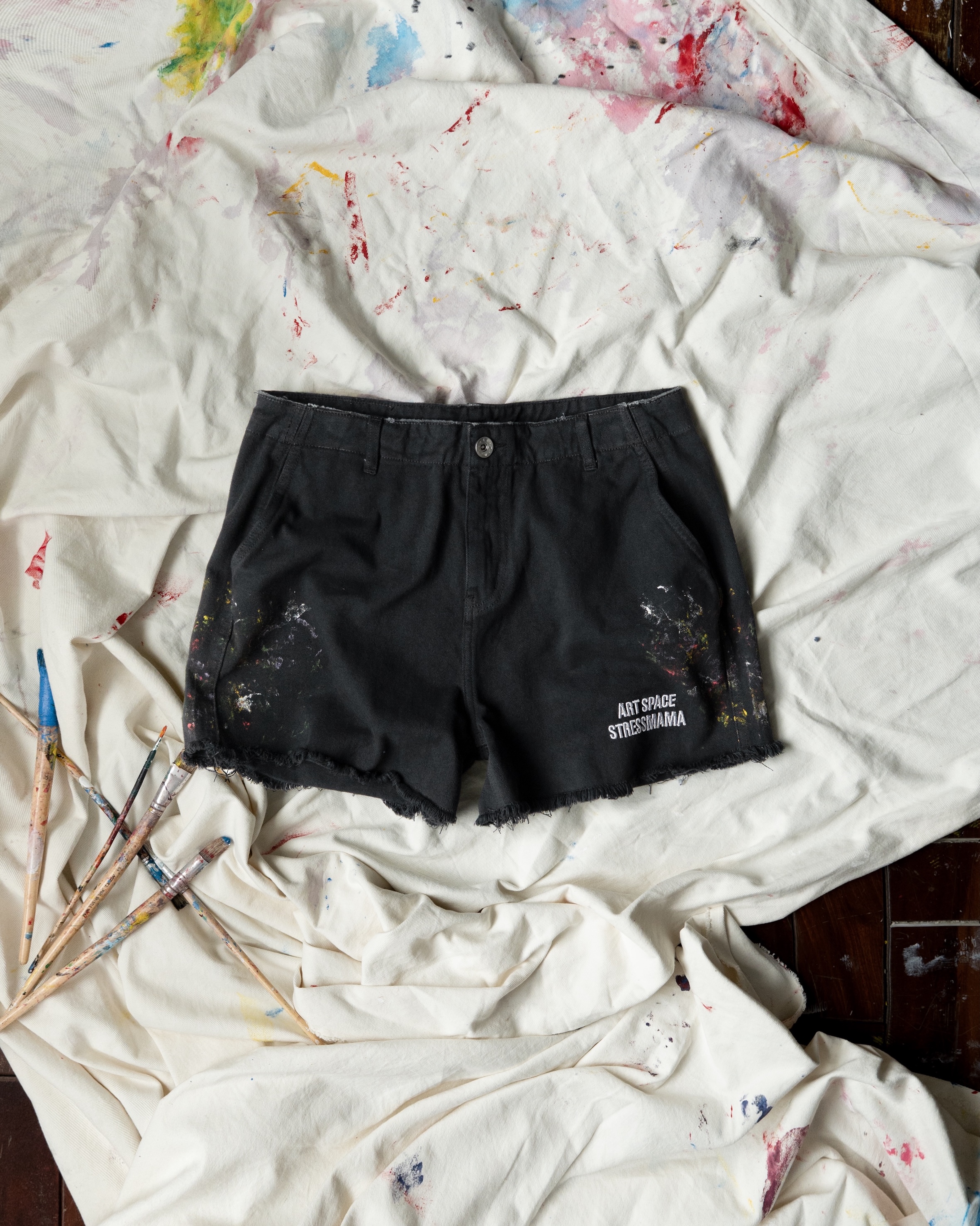 SSMA SPLATTER KHAKI SHORTS - BLACK