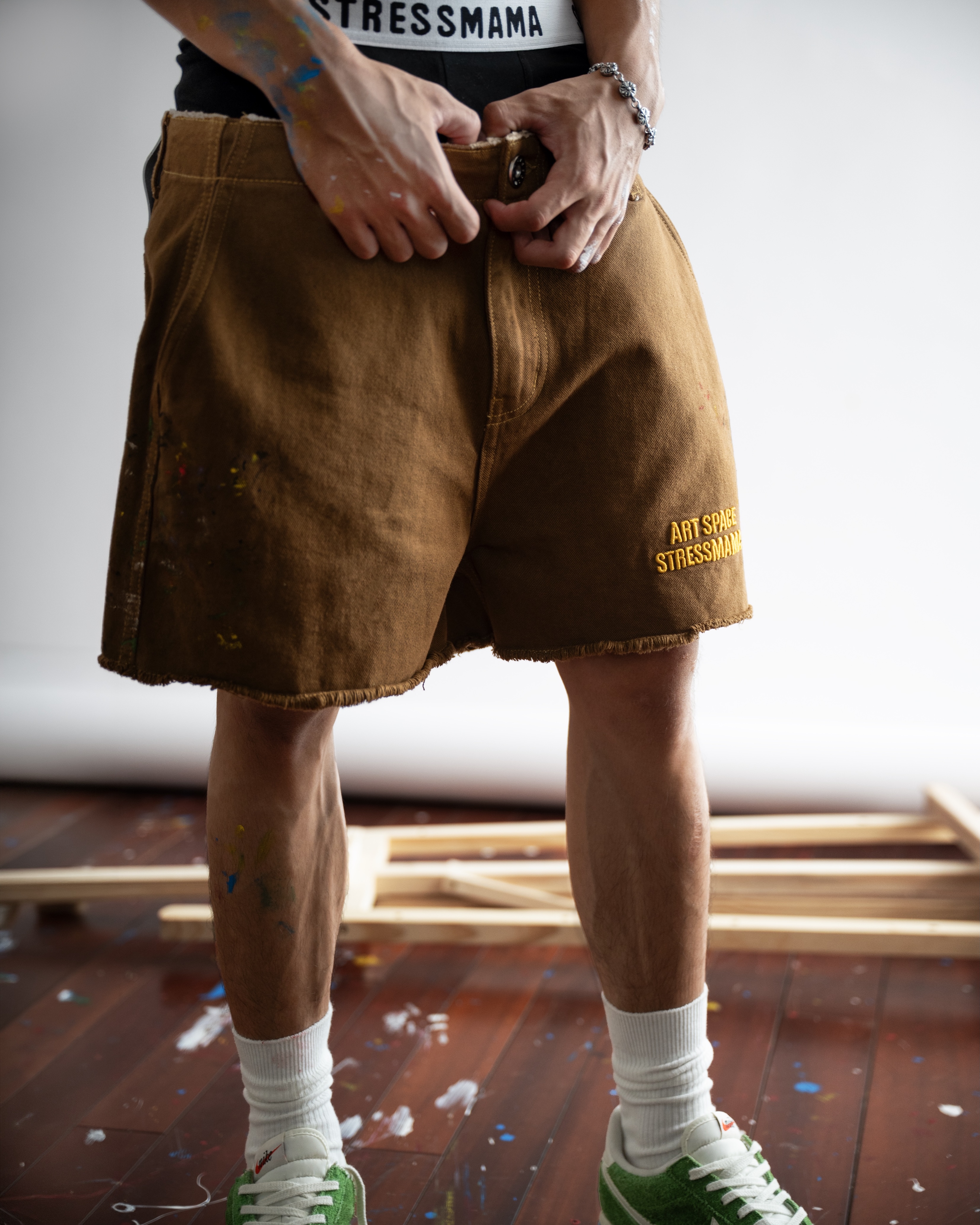 SSMA SPLATTER KHAKI SHORTS - BROWN