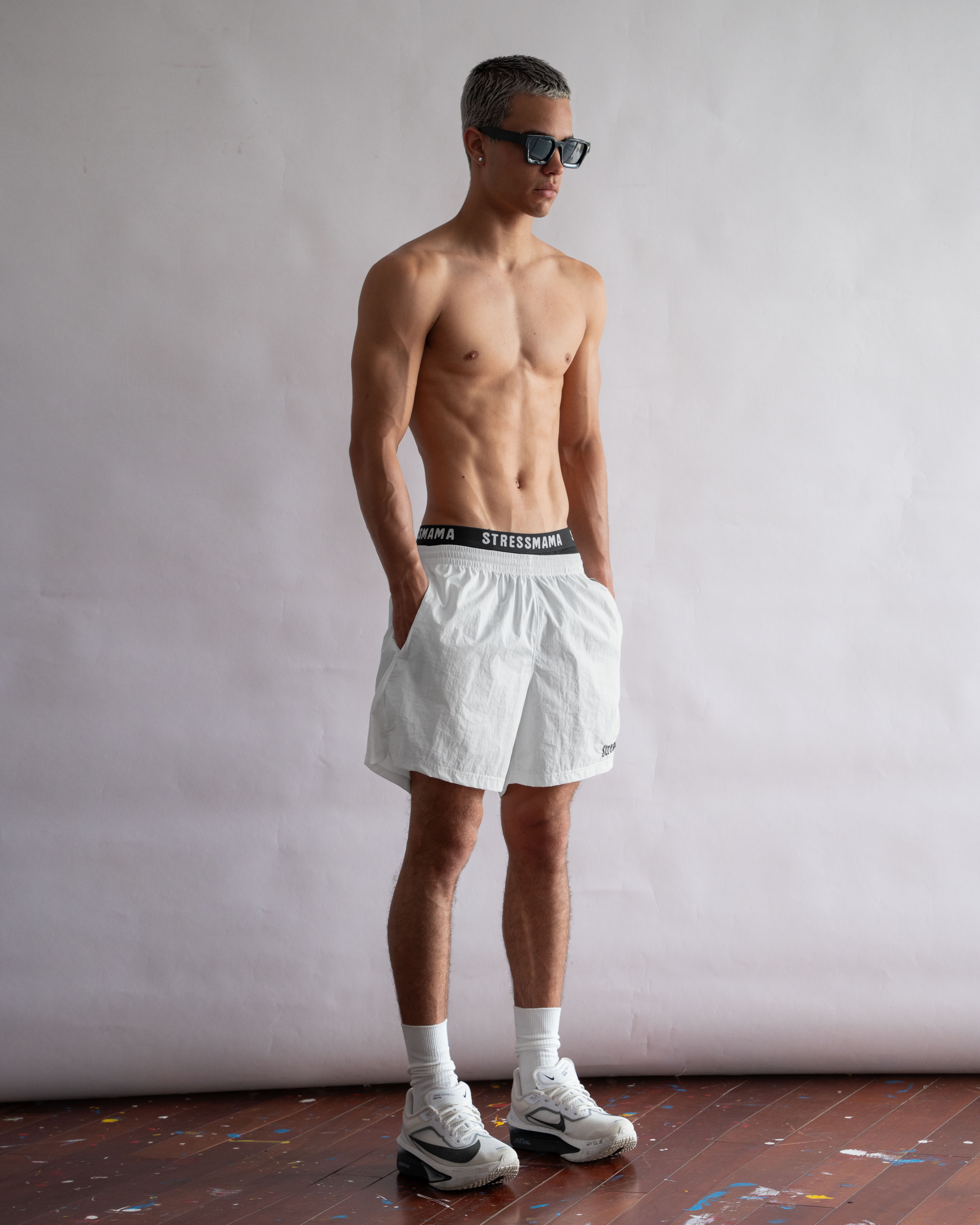 STRESSMAMA FLOATING TRACK SHORTS - WHITE