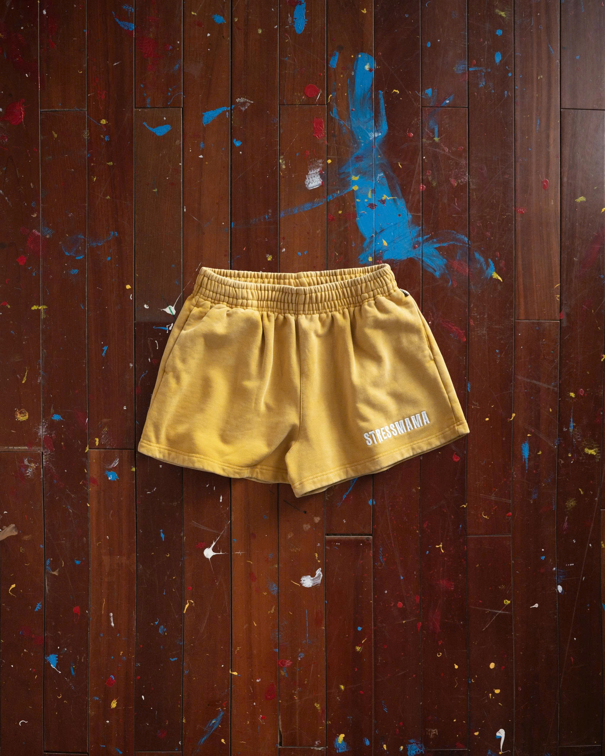 SUMMER26 SSMA WASHED SWEAT SHORTS - YELLOW