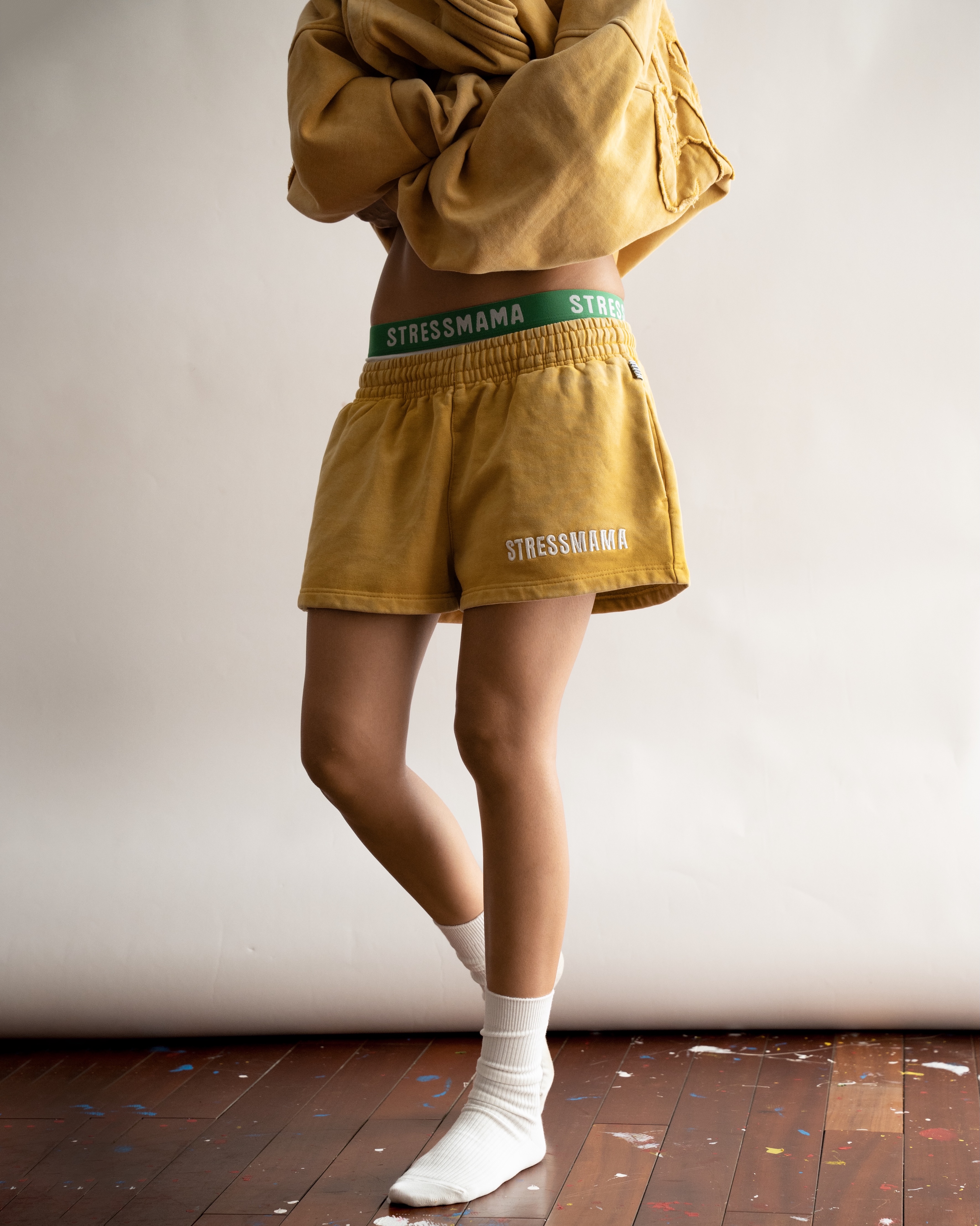 SUMMER26 SSMA WASHED SWEAT SHORTS - YELLOW