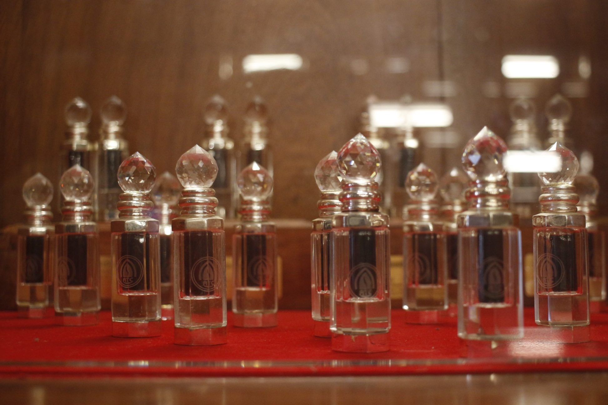 Agarwood essence 170491