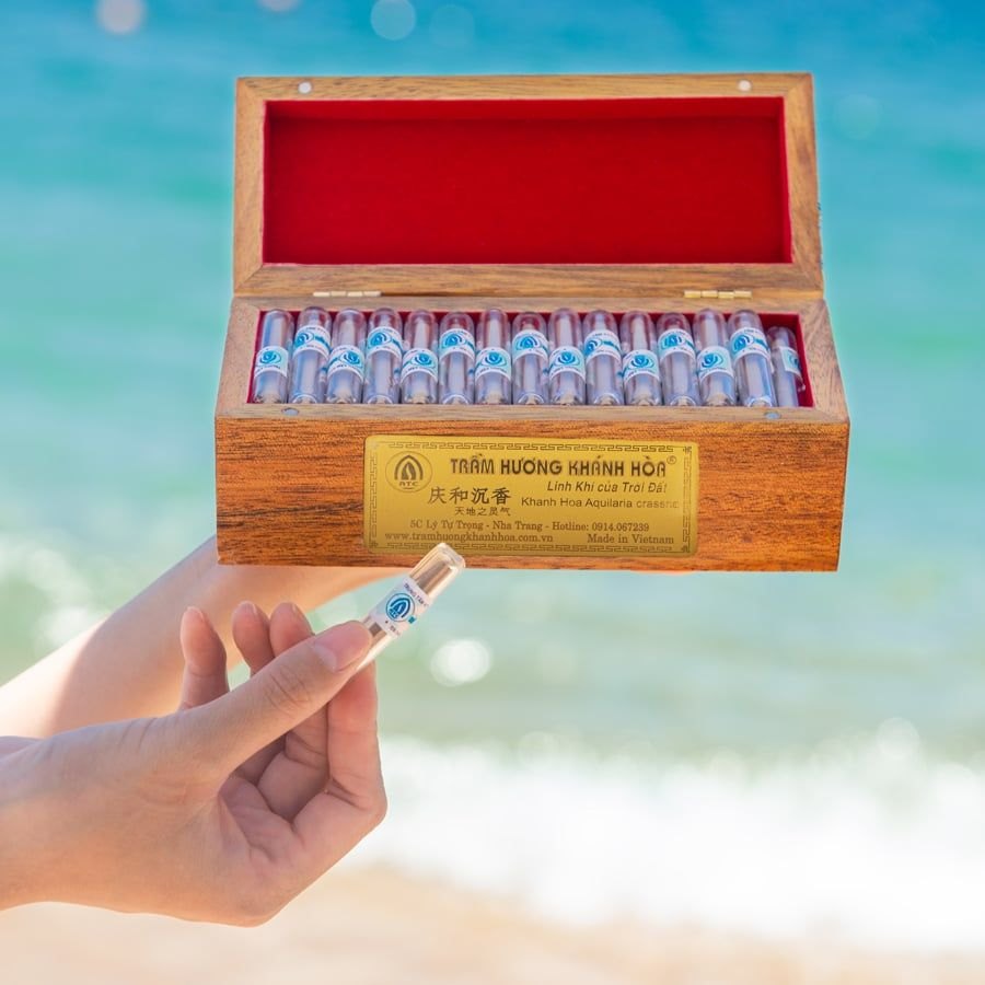 Fortune Oud Incense for enjoy (5 cm - 60 stick - 35 minutes) 172365