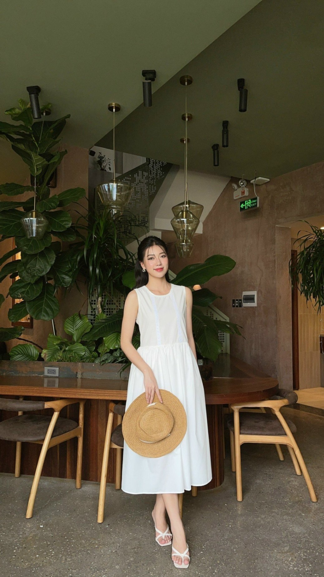 Váy sát nách phối ren