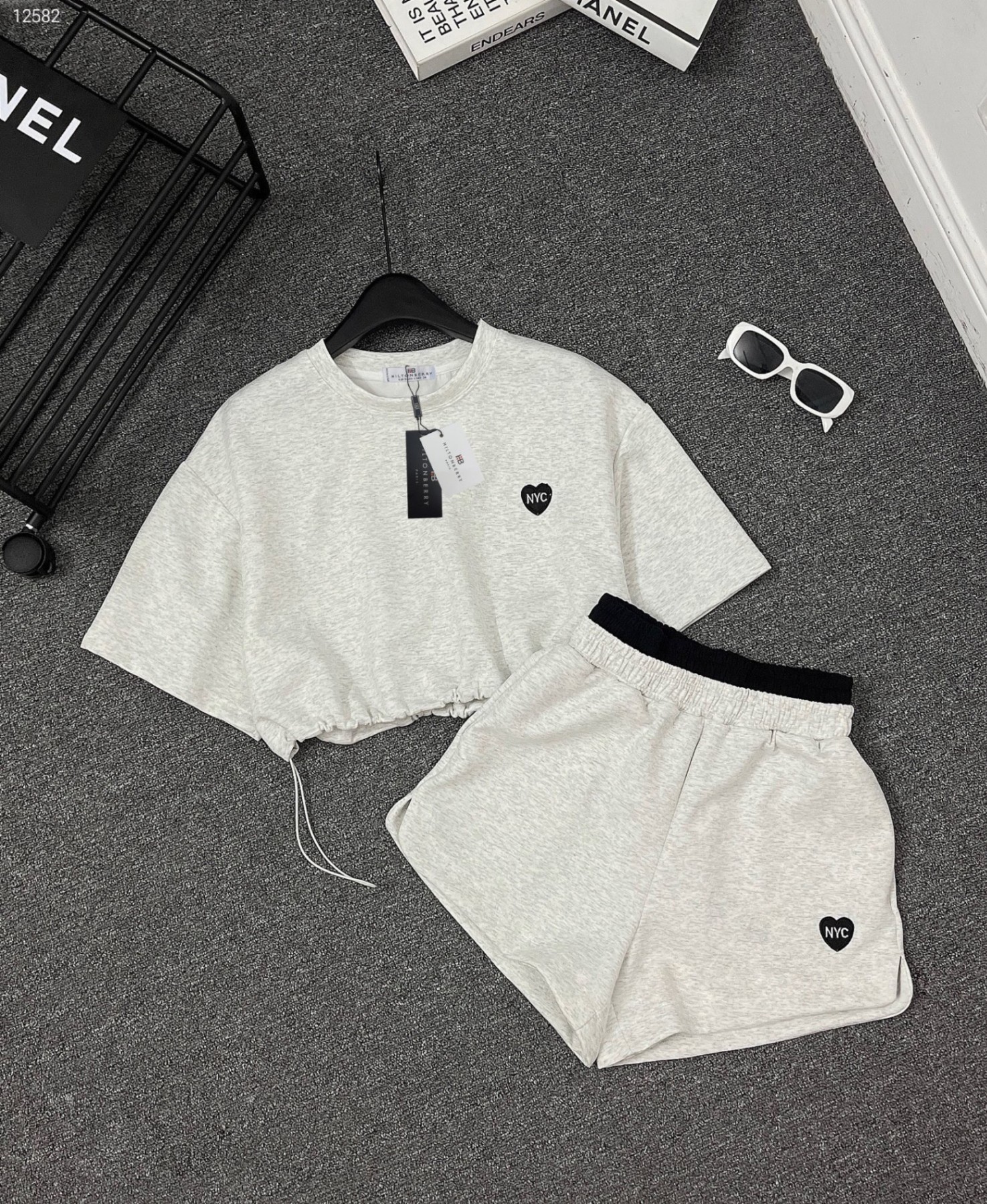 Set bộ đùi in trái tim