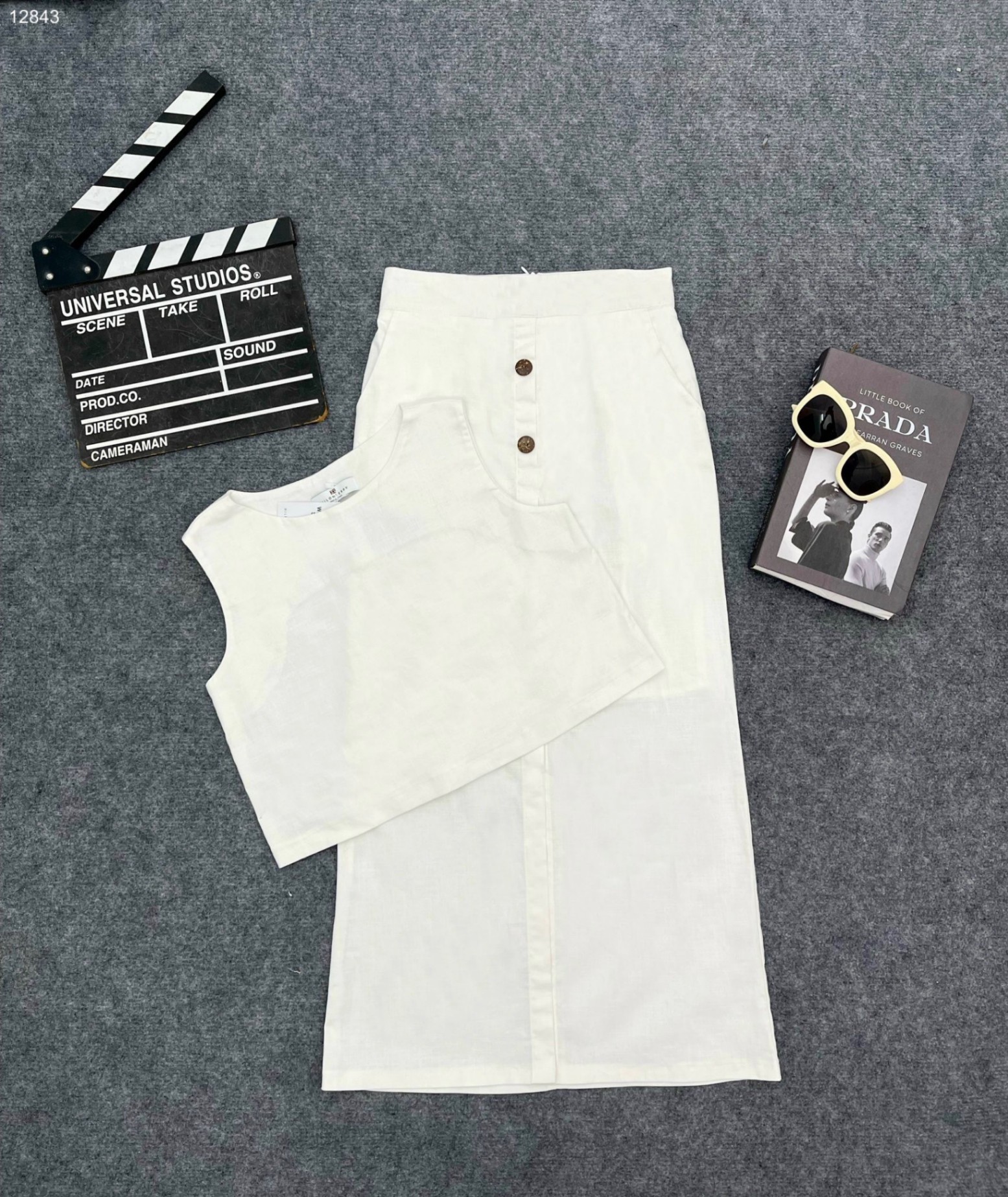 Set áo croptop ,chân váy suông