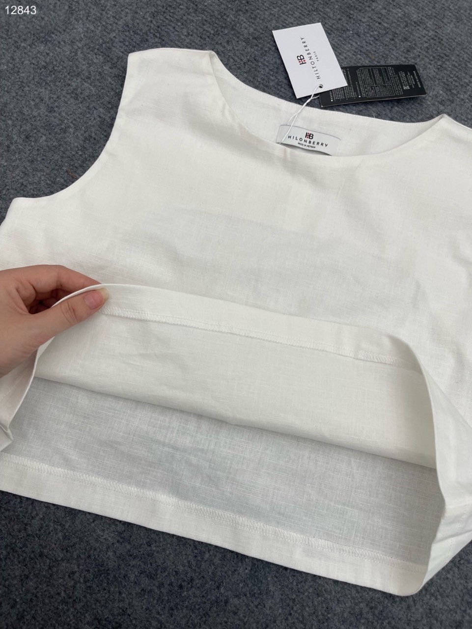 Set áo croptop ,chân váy suông