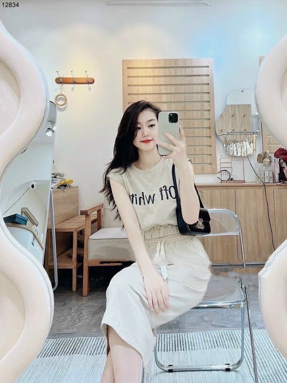 Set áo croptop chữ chân váy suông