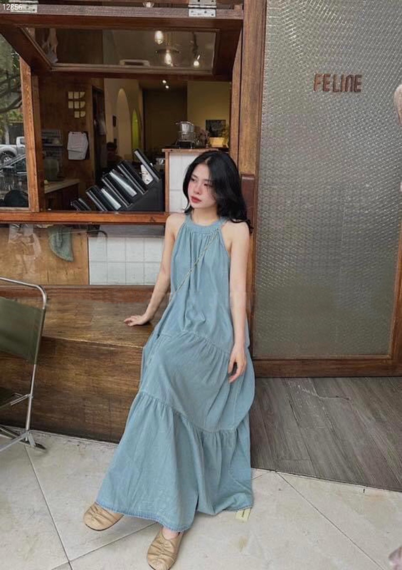 Váy jean sát nách phối tầng ,form suông