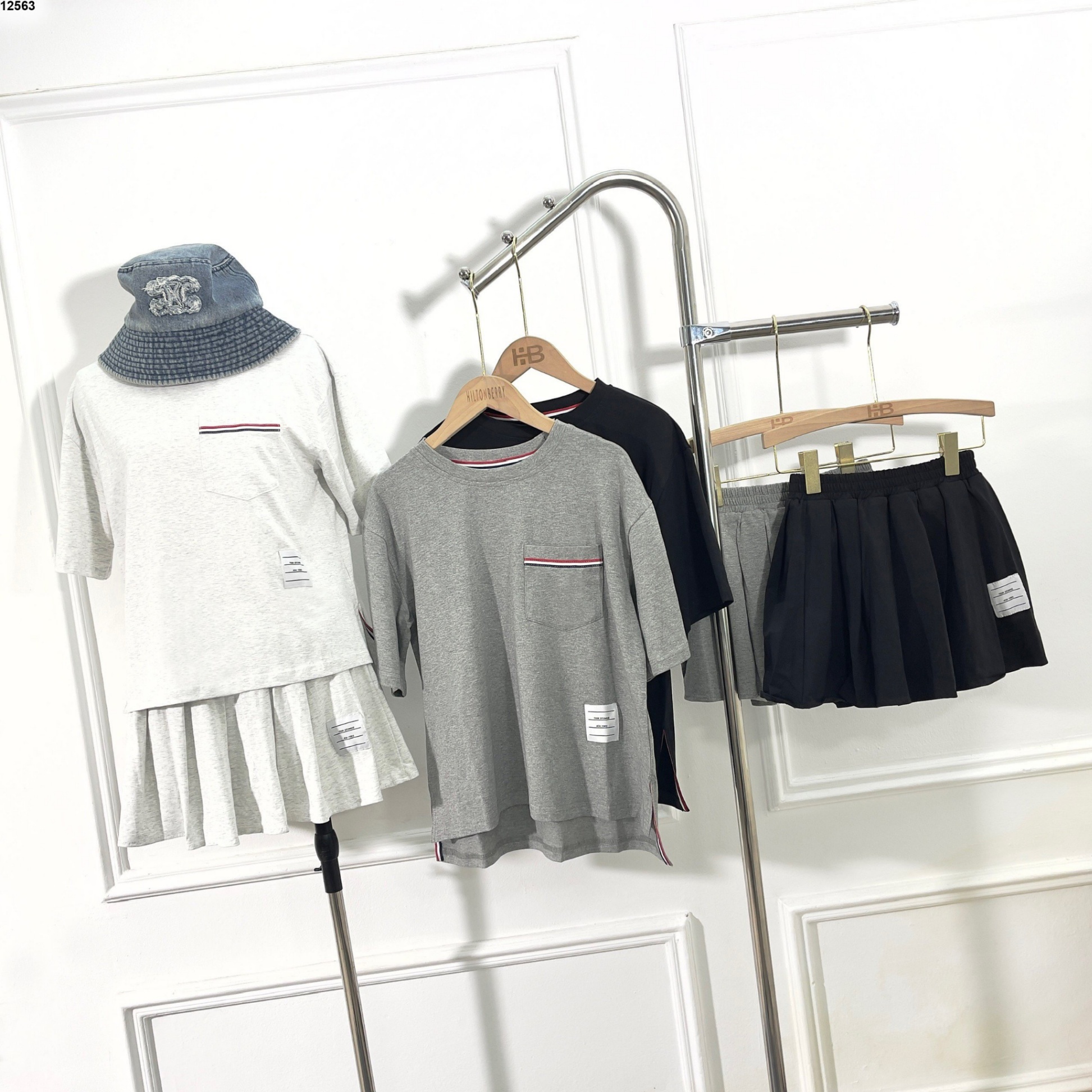 Set áo thun chân váy năng động ,trẻ trung