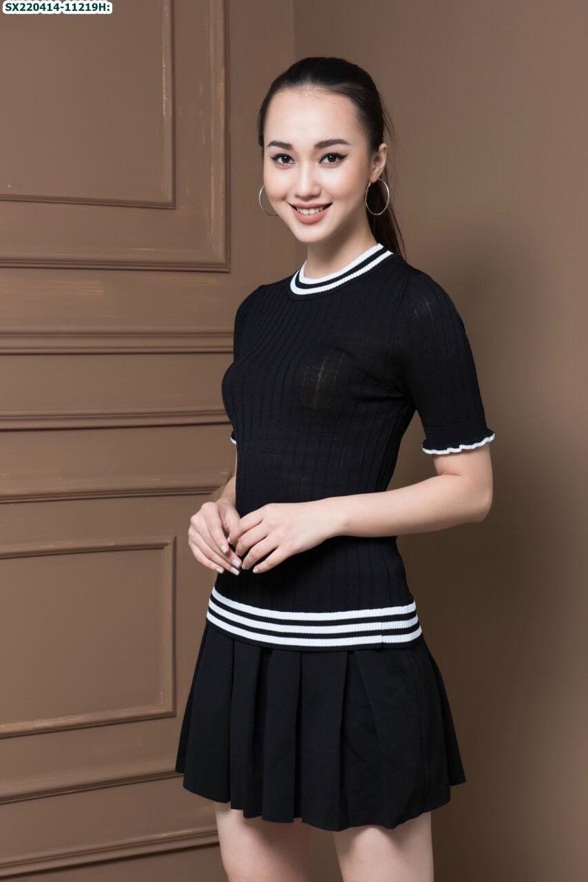 Chân váy xếp ly