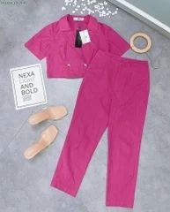 Set áo croptop cổ bẻ quần baggy