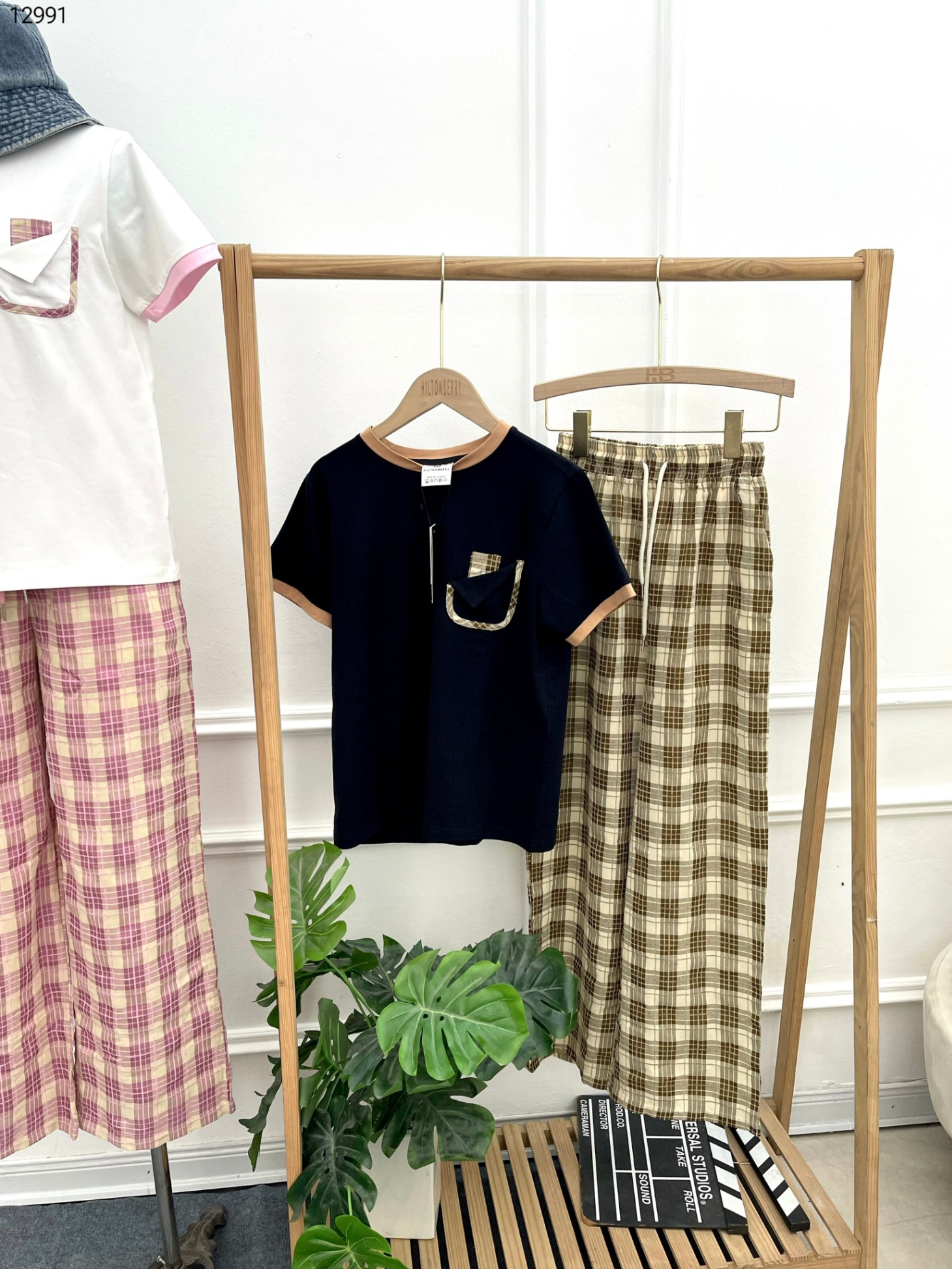 Bộ cotton phối tay + cổ quần kẻ