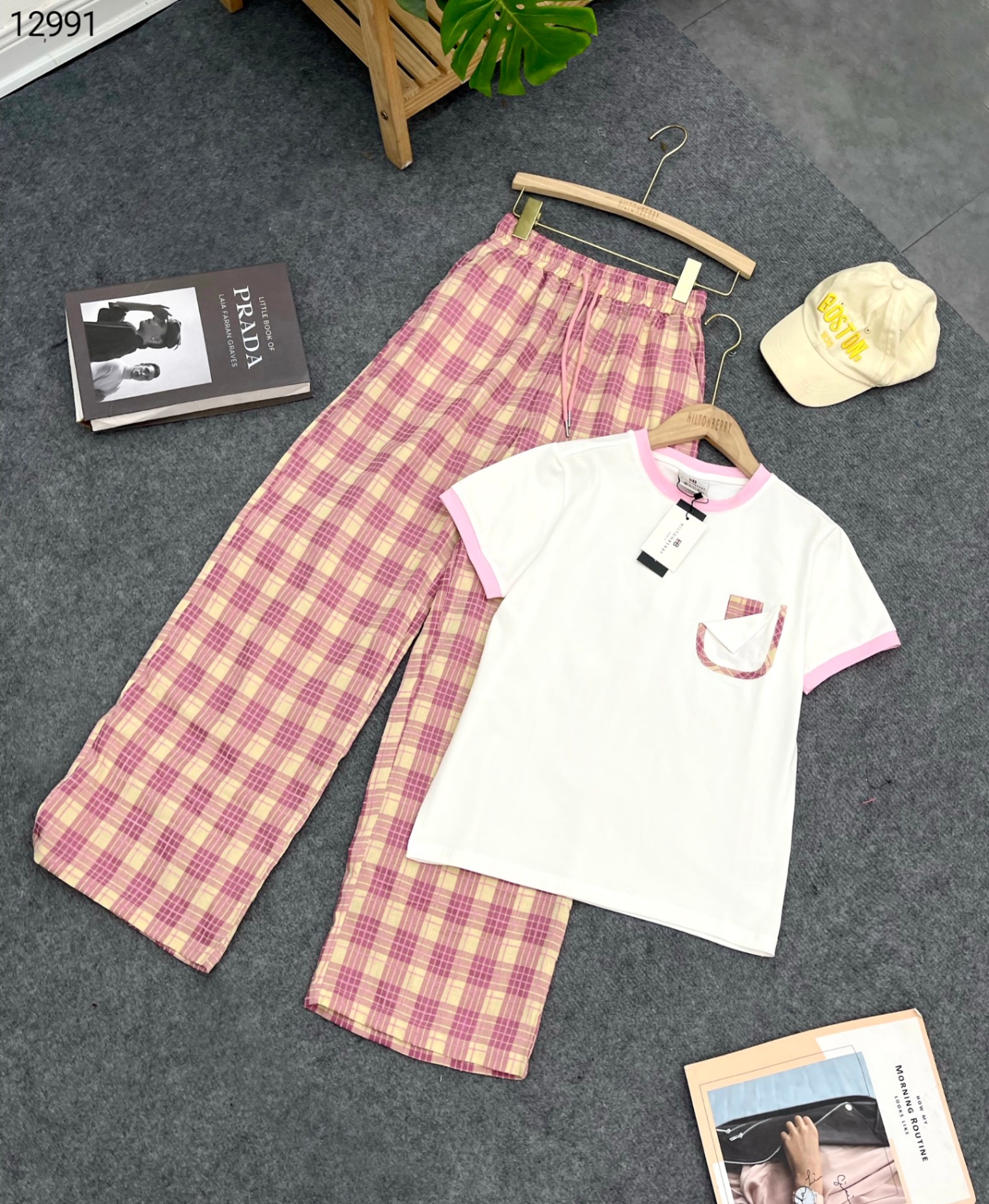 Bộ cotton phối tay + cổ quần kẻ