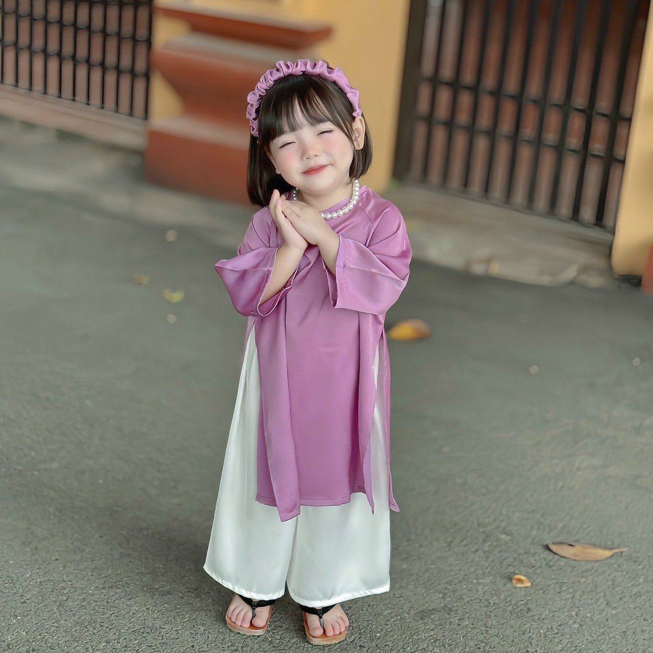 Áo dài trẻ em tím kèm bờm + dây