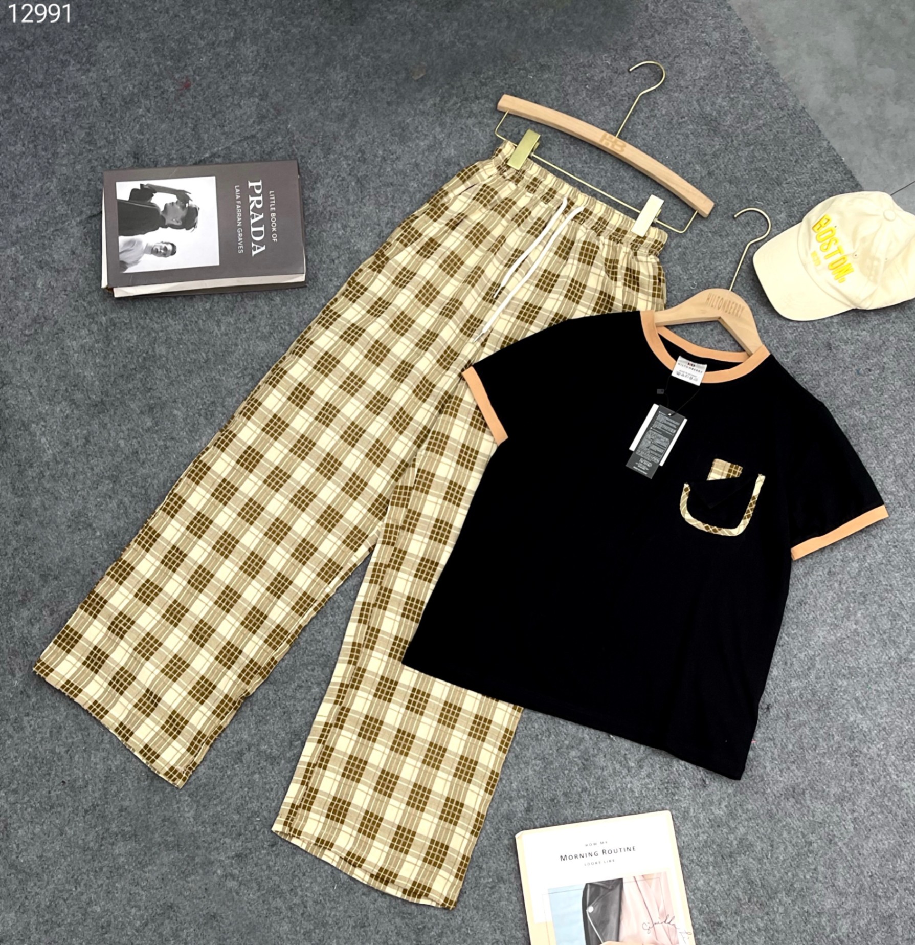 Bộ cotton phối tay + cổ quần kẻ