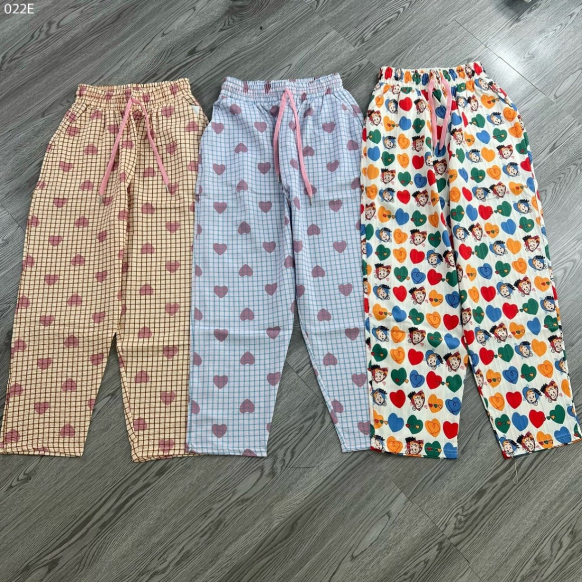 Quần baggy họa tiết