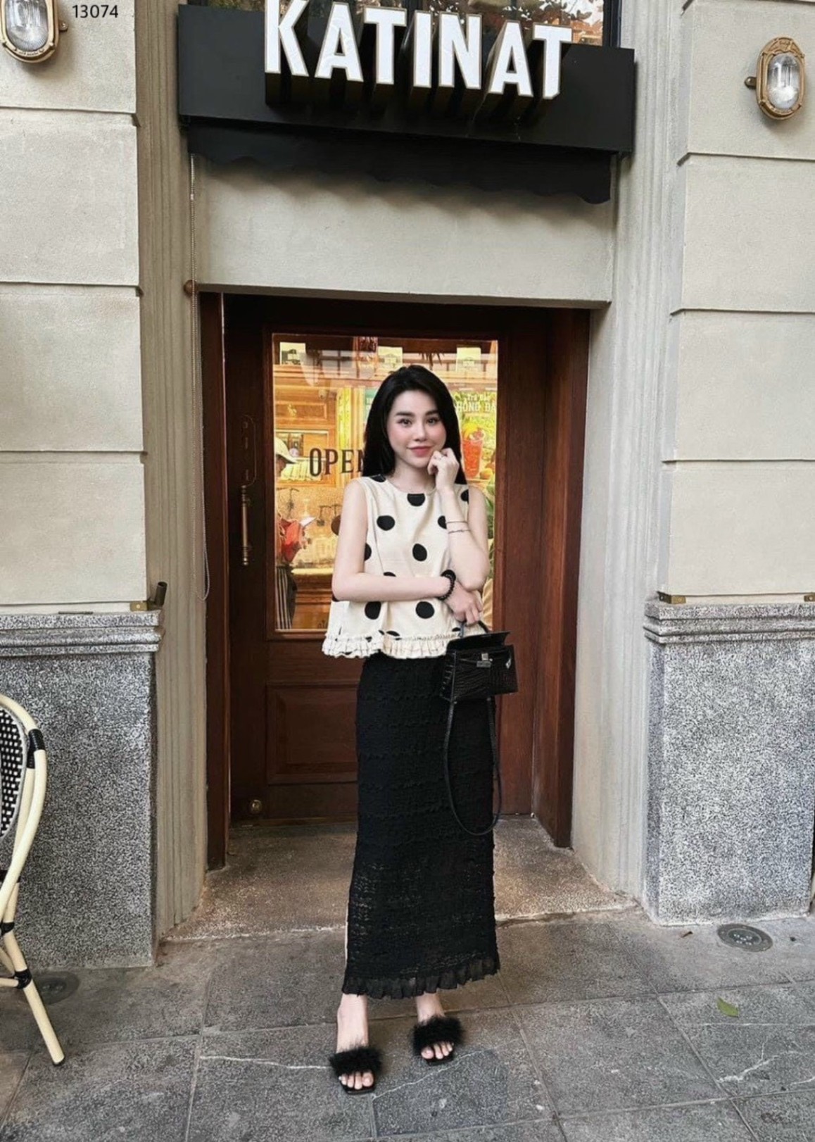 áo sát nách chấm bi