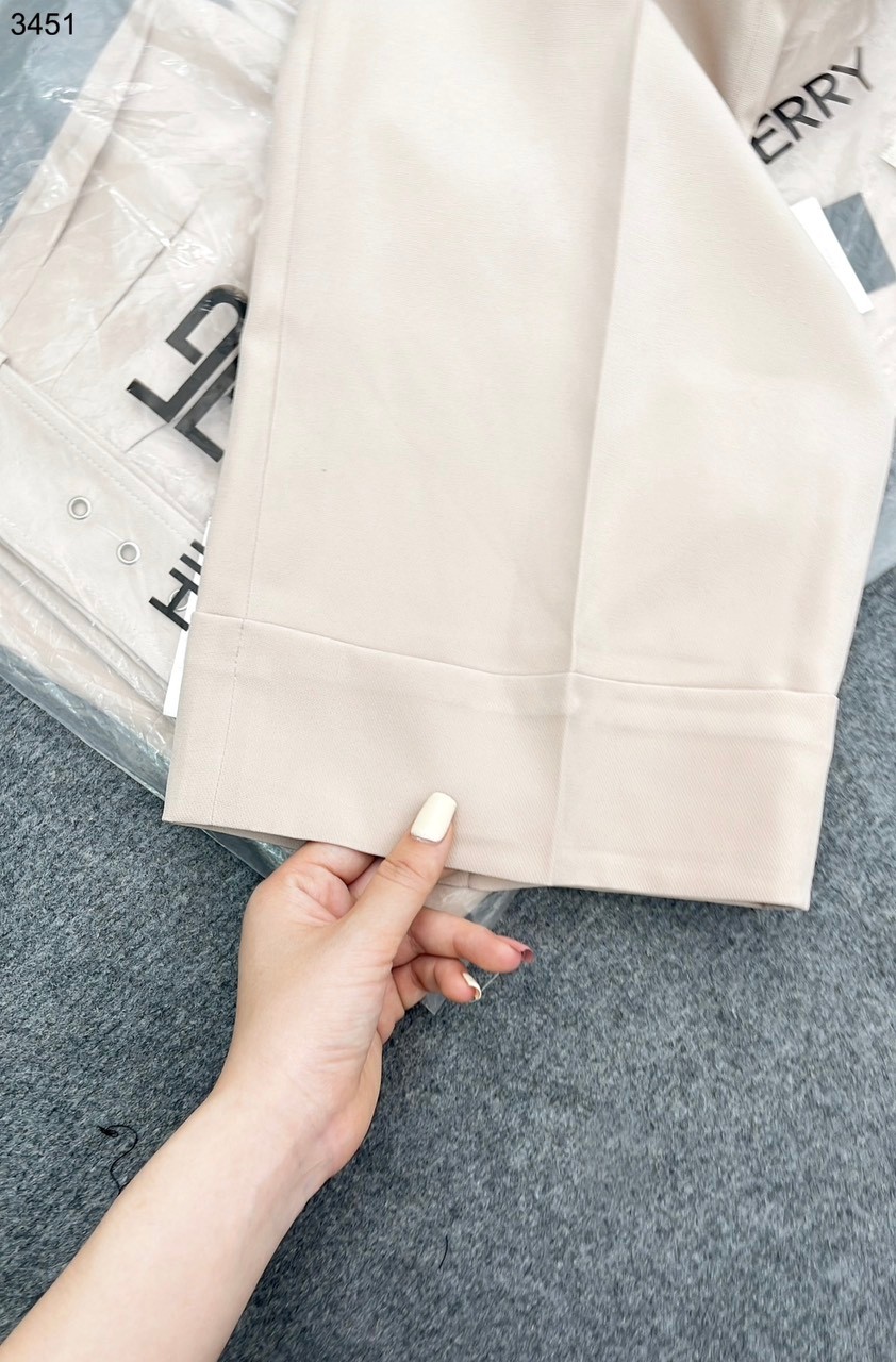 Quần baggy gập gấu