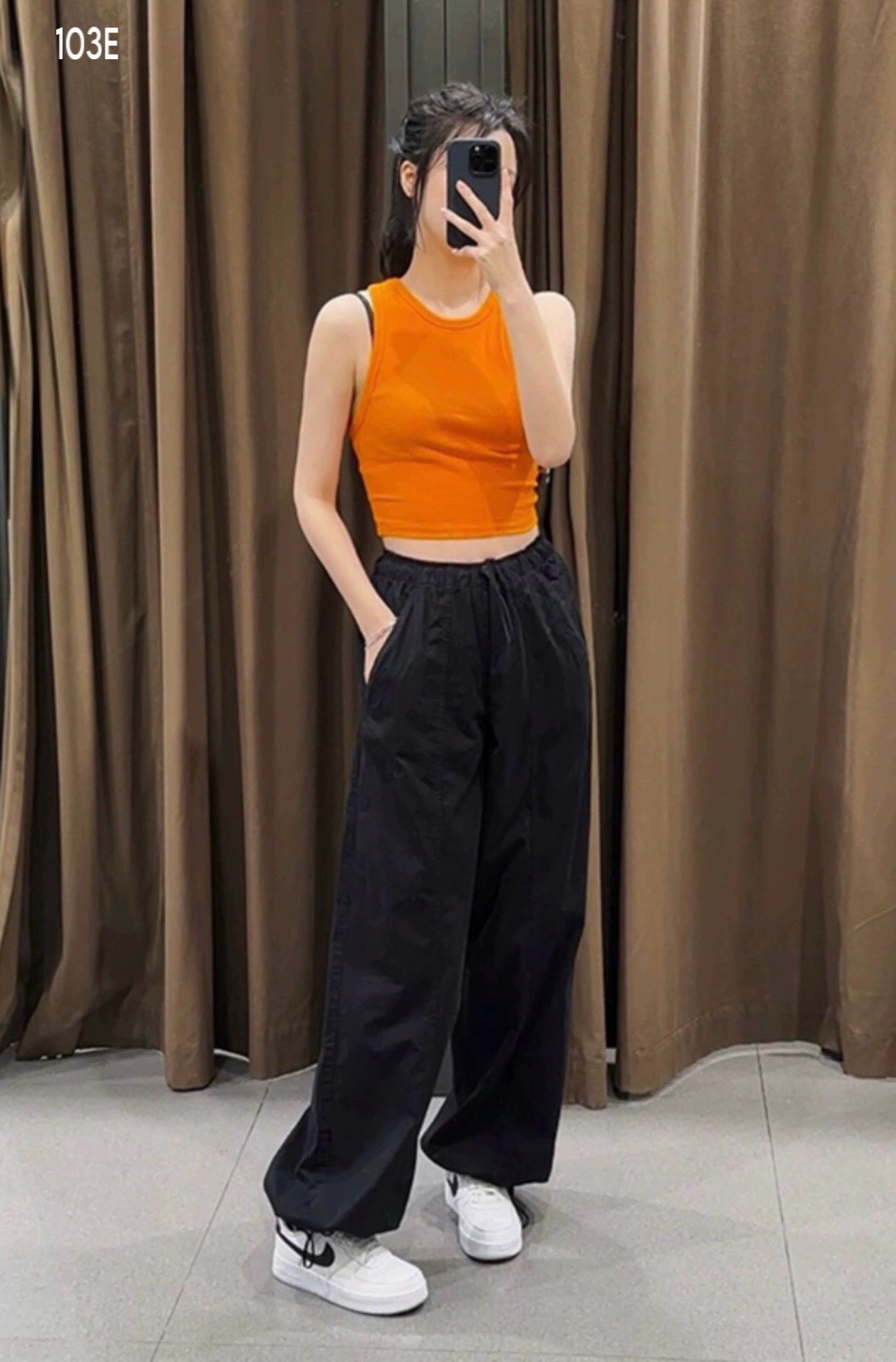 Quần jogger dù
