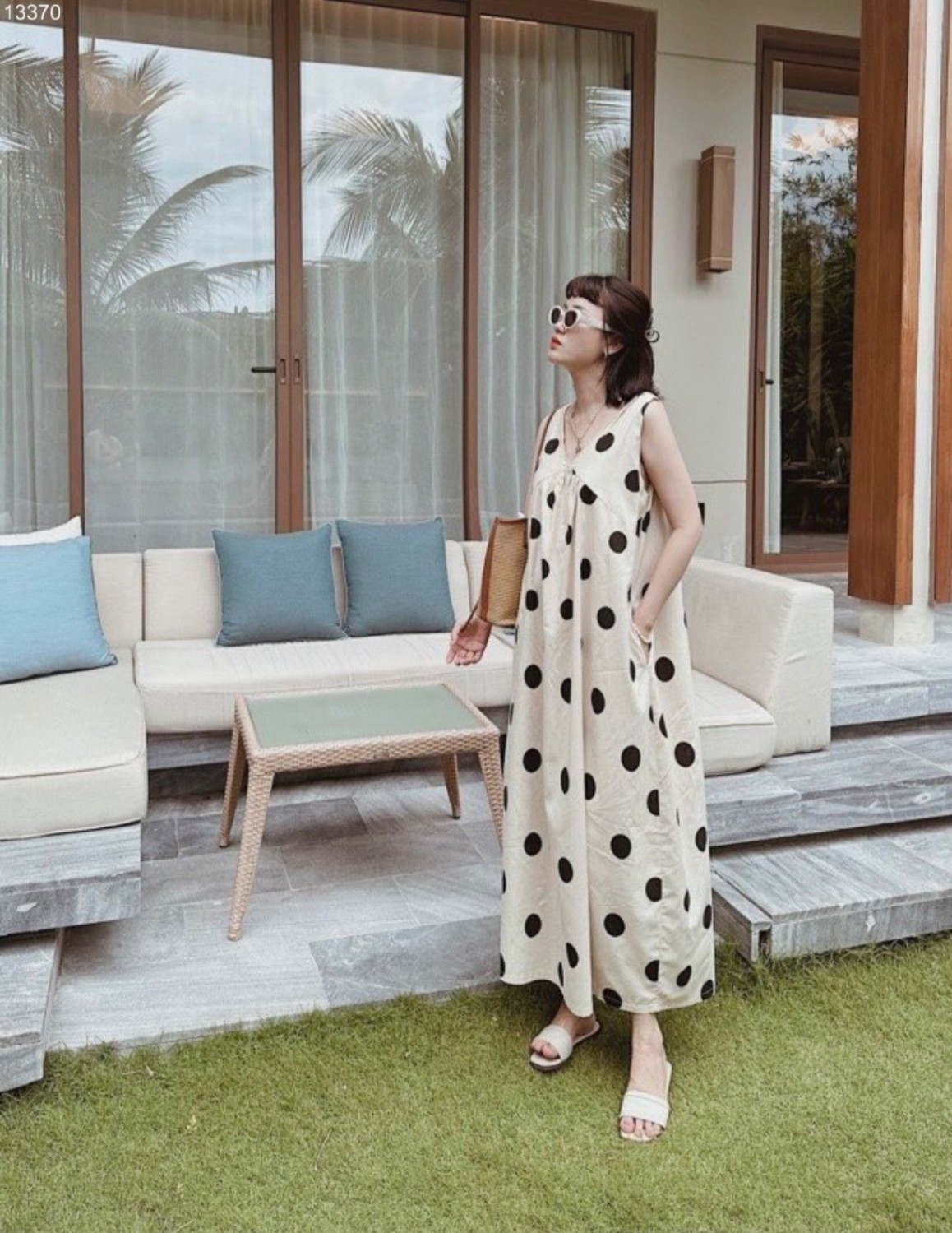 Đầm họa tiết chấm bi