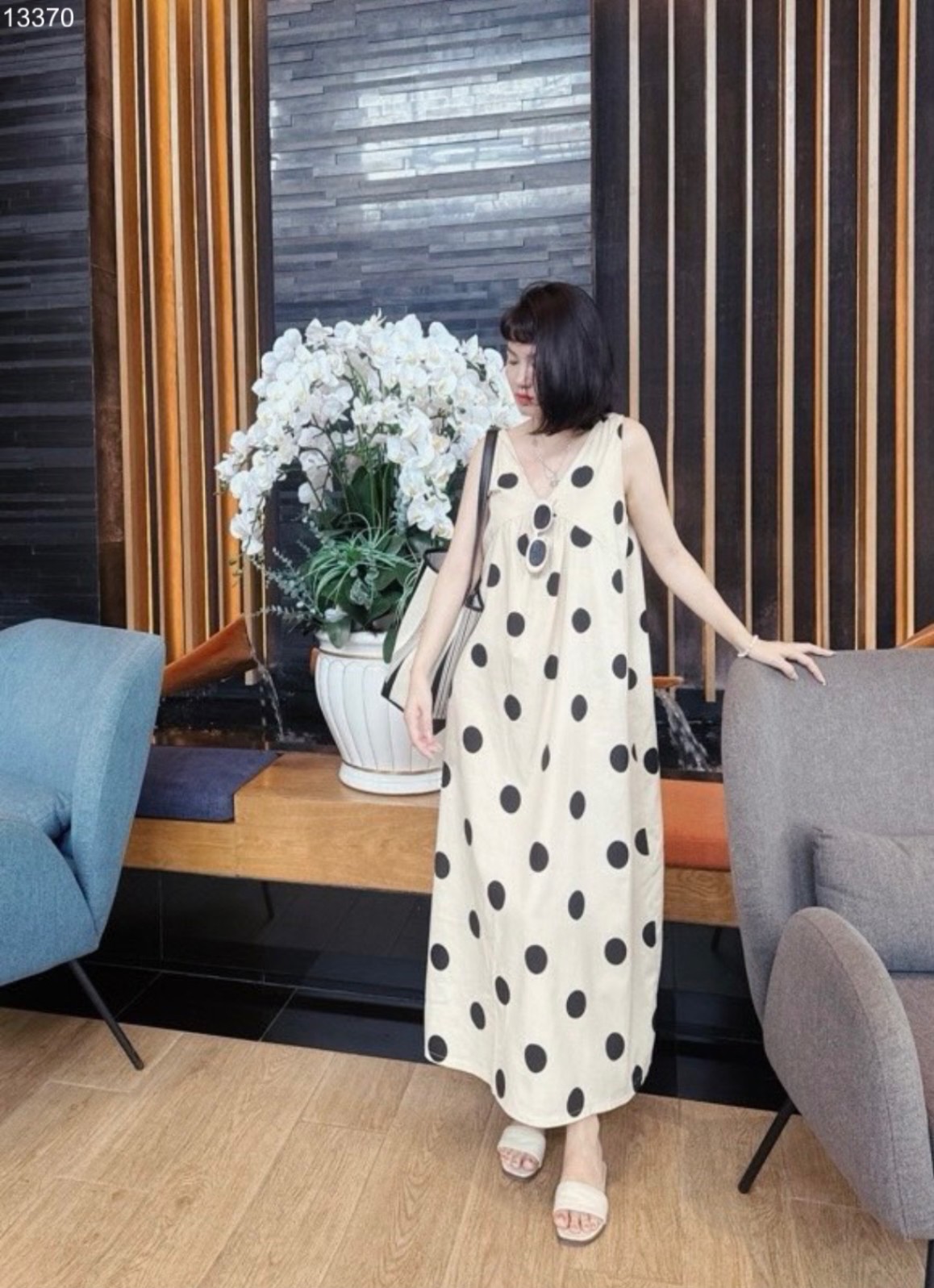 Đầm họa tiết chấm bi