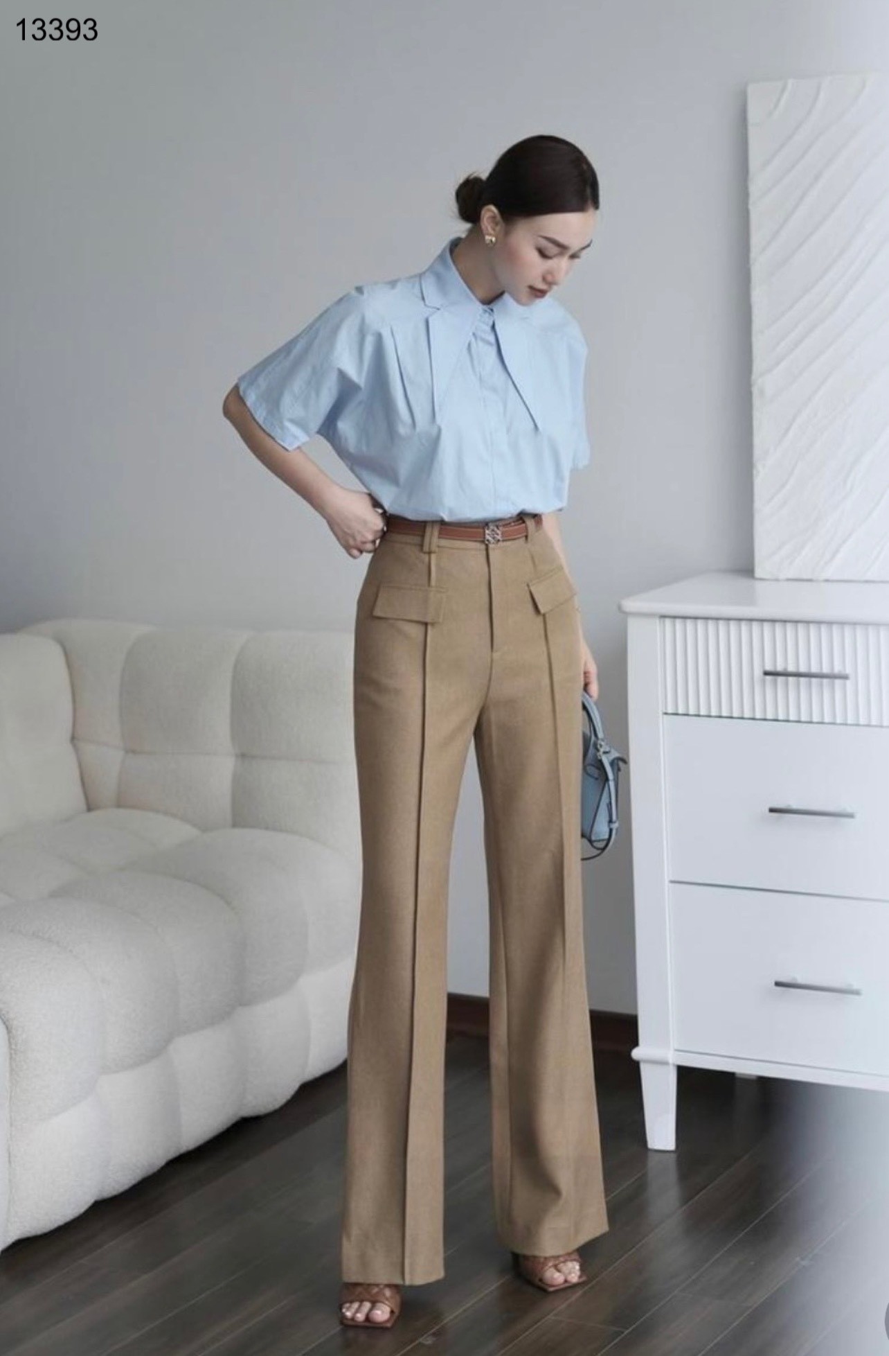 Áo sơ mi cổ Đức cách điệu