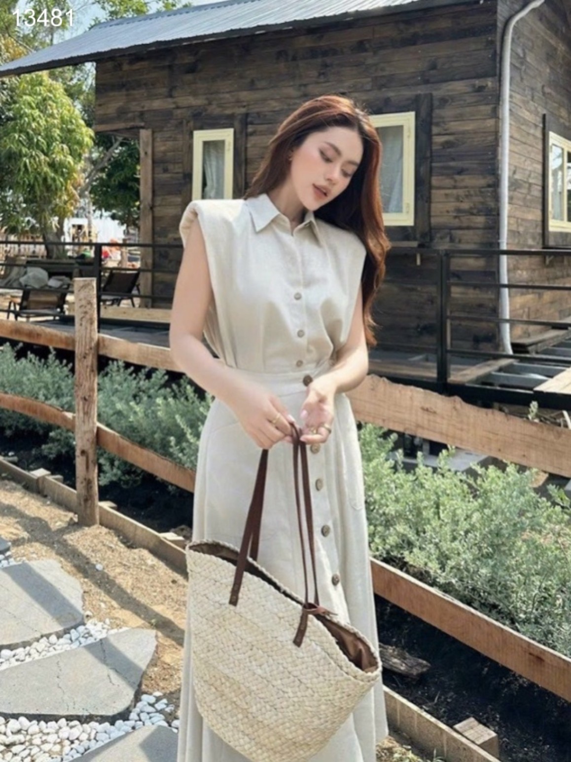 Set linen cổ Đức kèm chân váy dáng dài