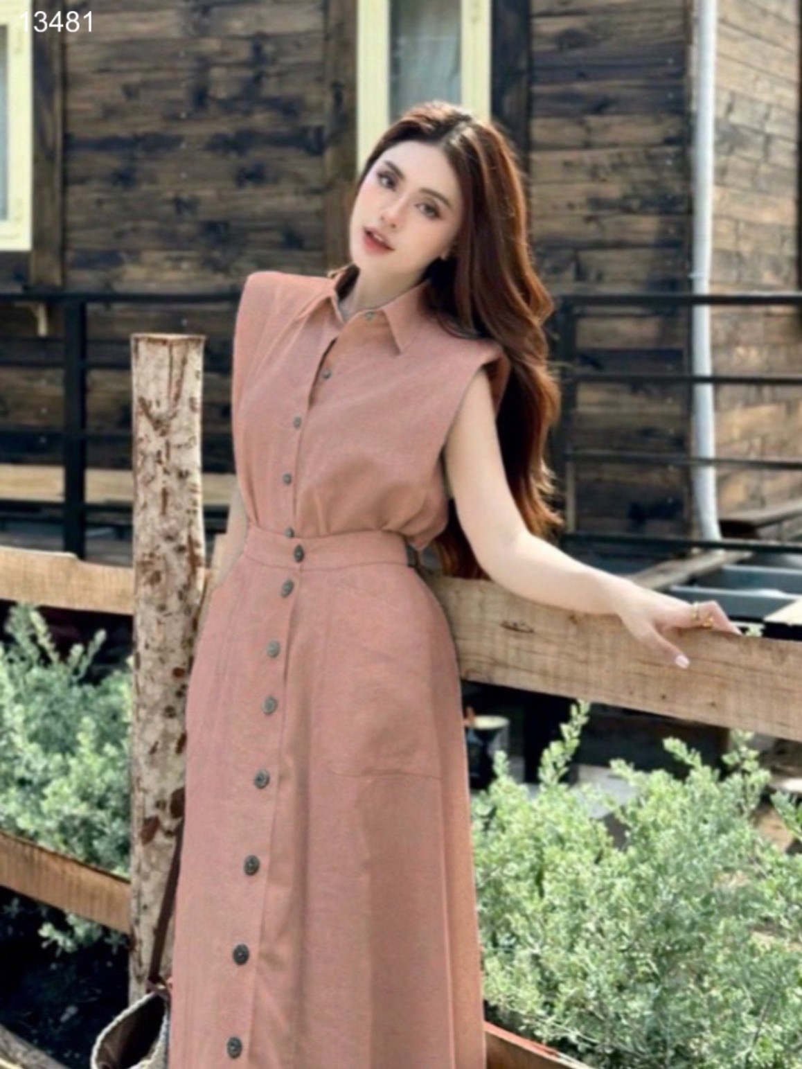 Set linen cổ Đức kèm chân váy dáng dài