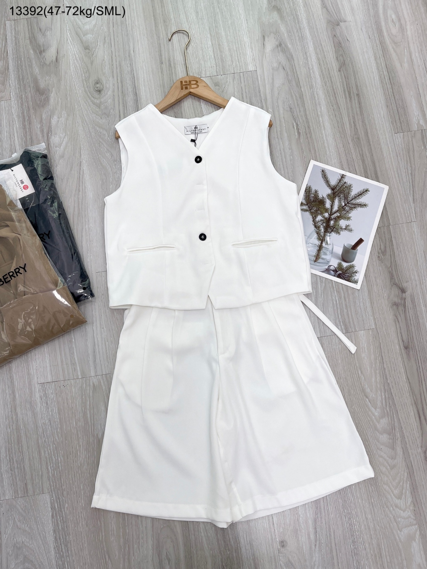 Set thời trang sát nách