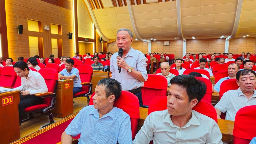 Cu-tri-4-xa-Gia-Lam-Phu-Dong-Thuan-An-Bat-Trang-kien-nghi-nhieu-van-de-dan-sinh_3073.jpg